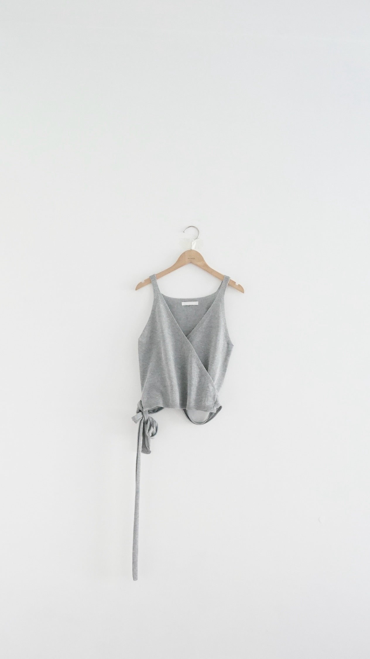 kimono tie vest in grey