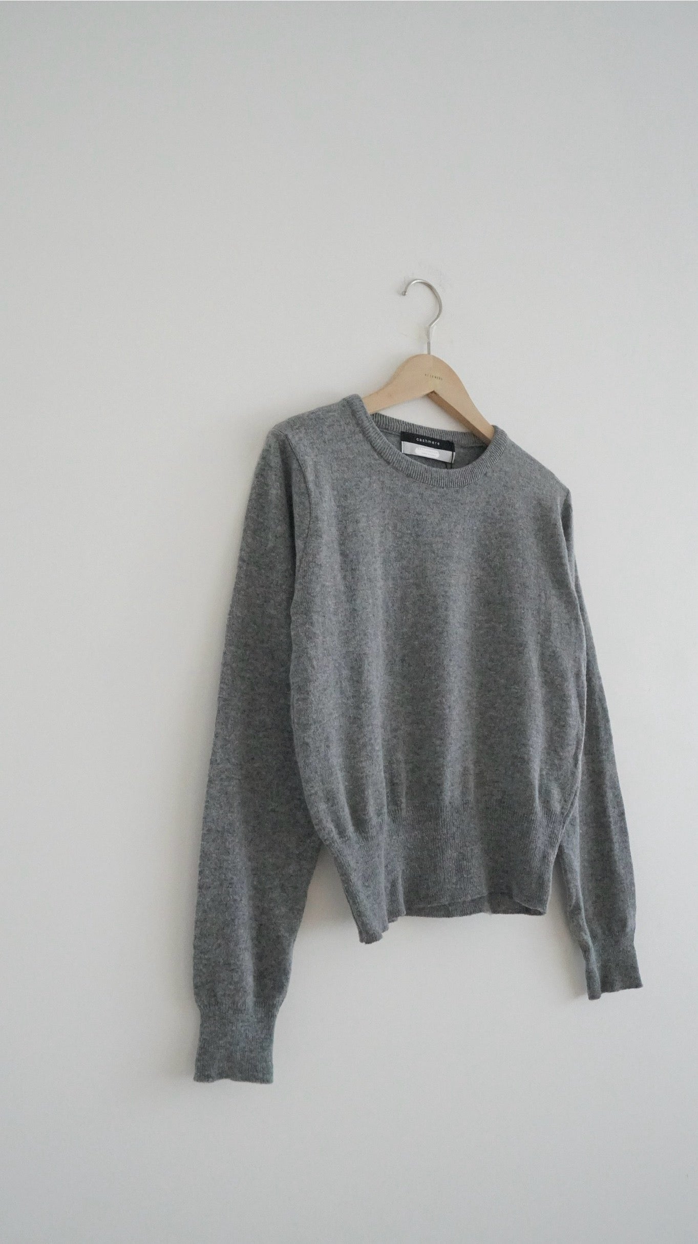 classic cashmere knit top in grey(must have) (pre-order)