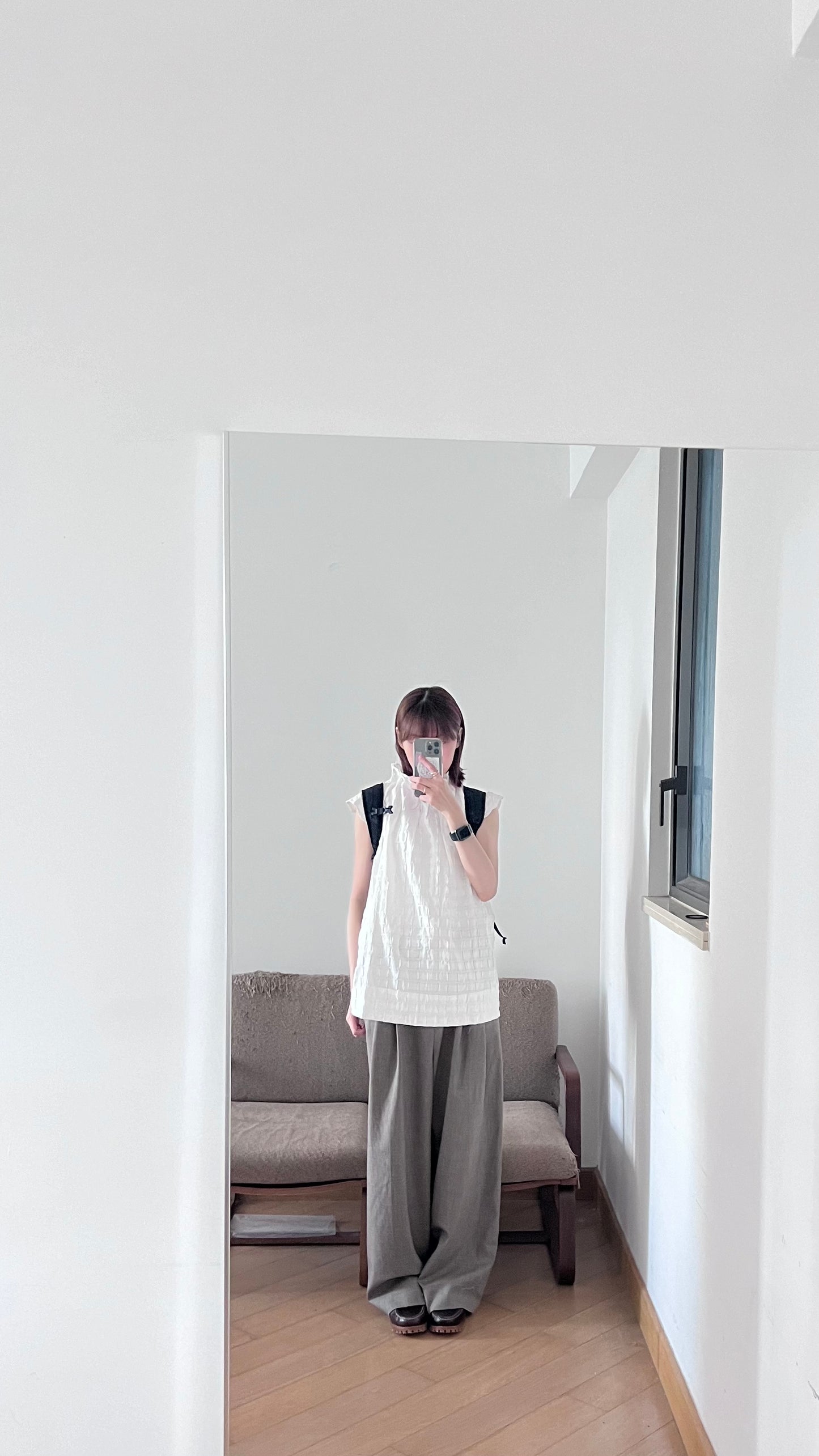 striped turtle-neck top in white