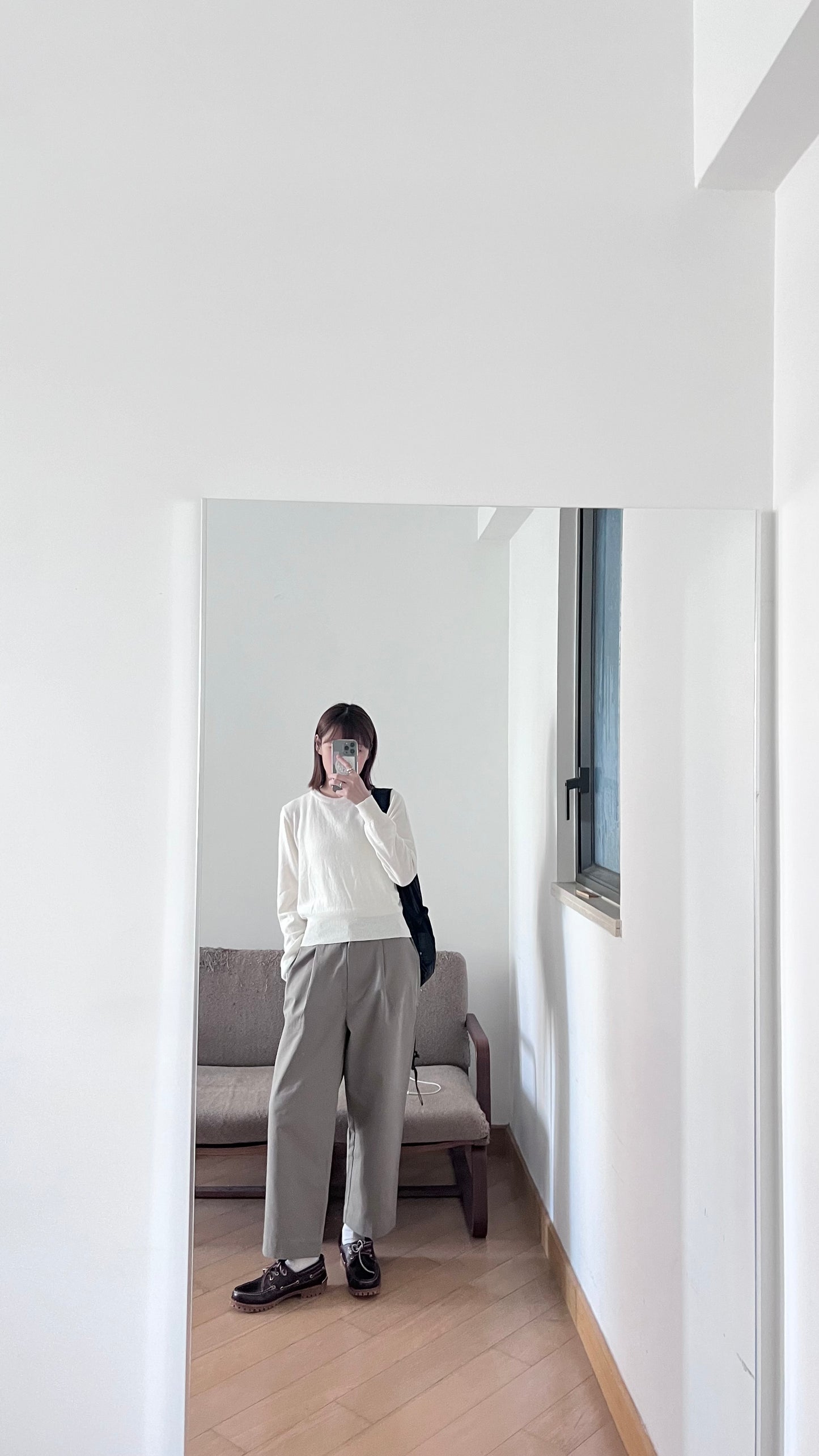 tapered nine pants in khaki(S)