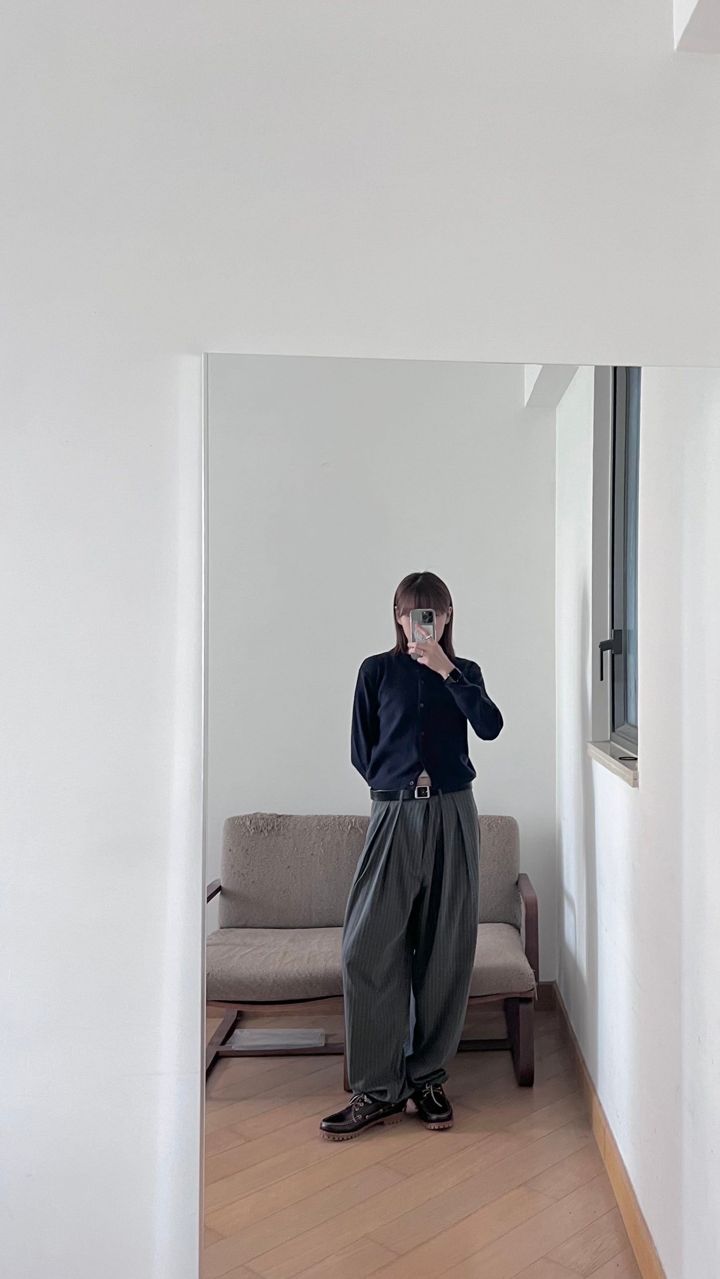 round cardigan in navy