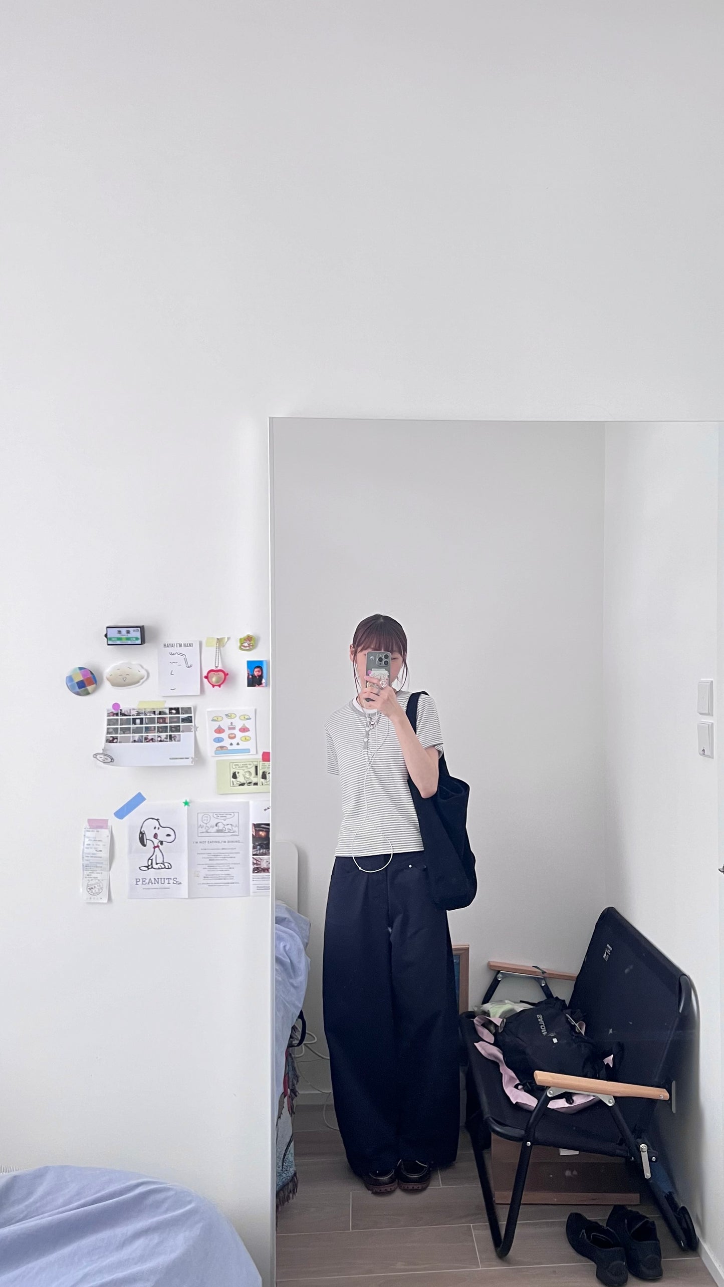 kaze curved seam wide-leg trousers in navy (pre-order)