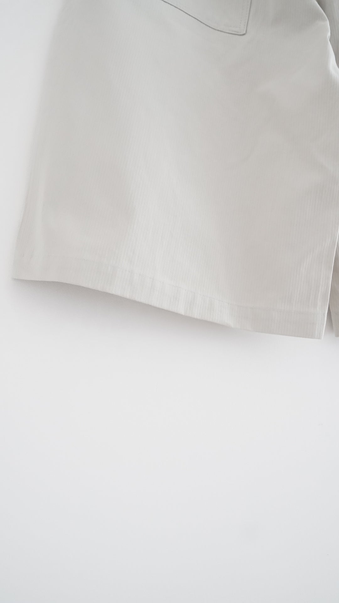 peter textured stripe short in grey (pre-order)