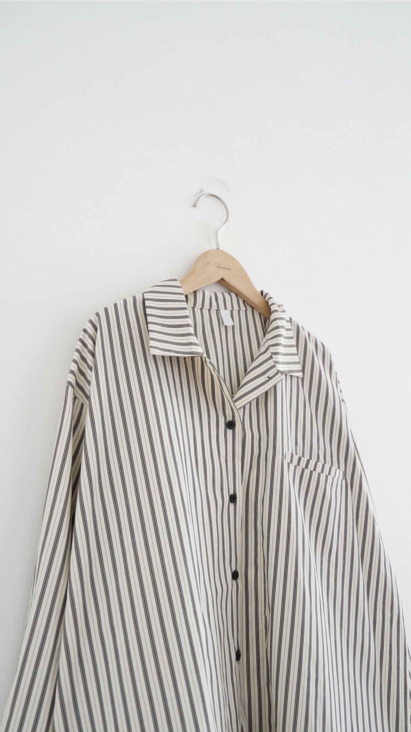 90s vintage off shoulder striped shirt in brown cream (pre-order)