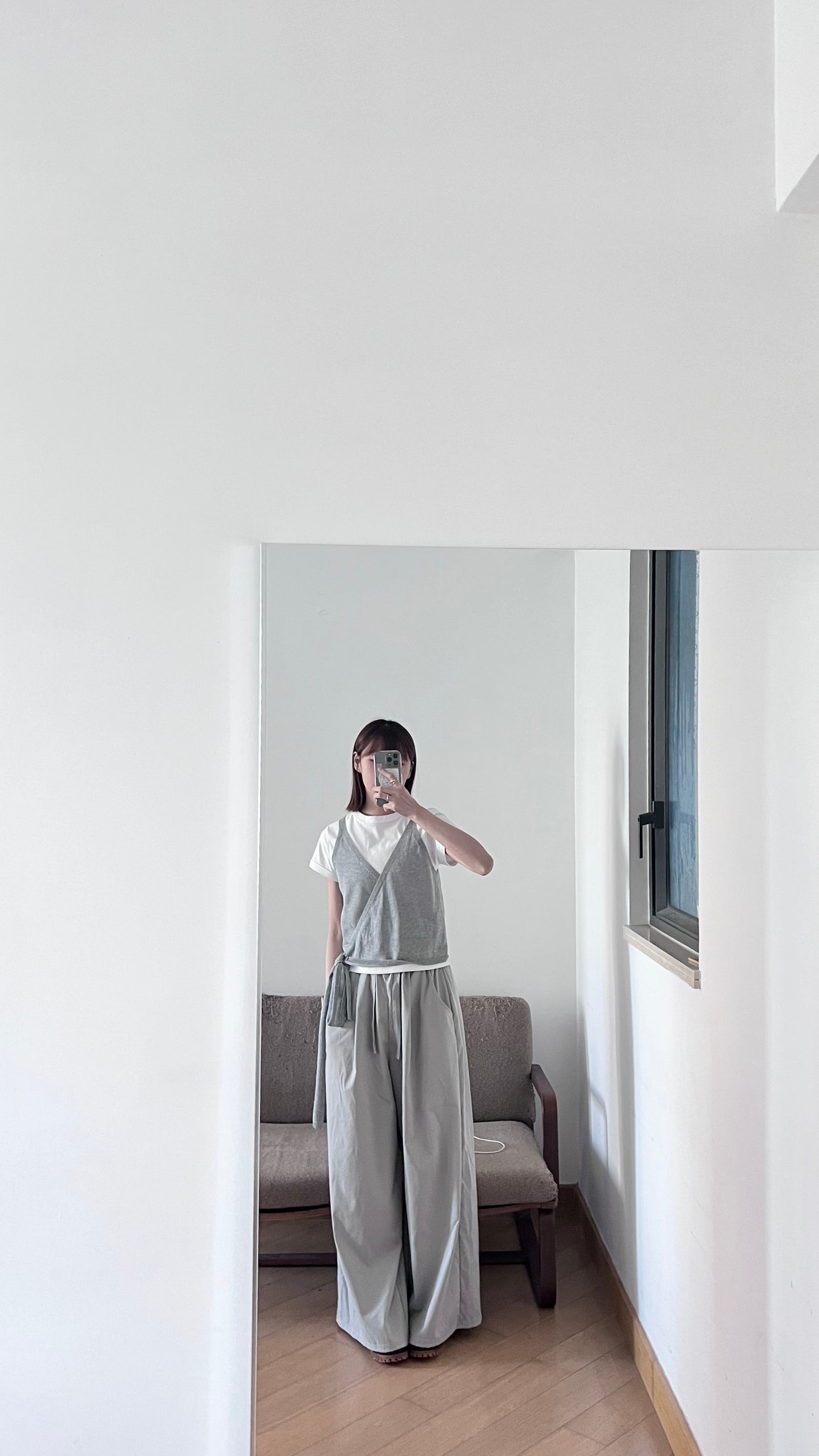 kimono tie vest in grey