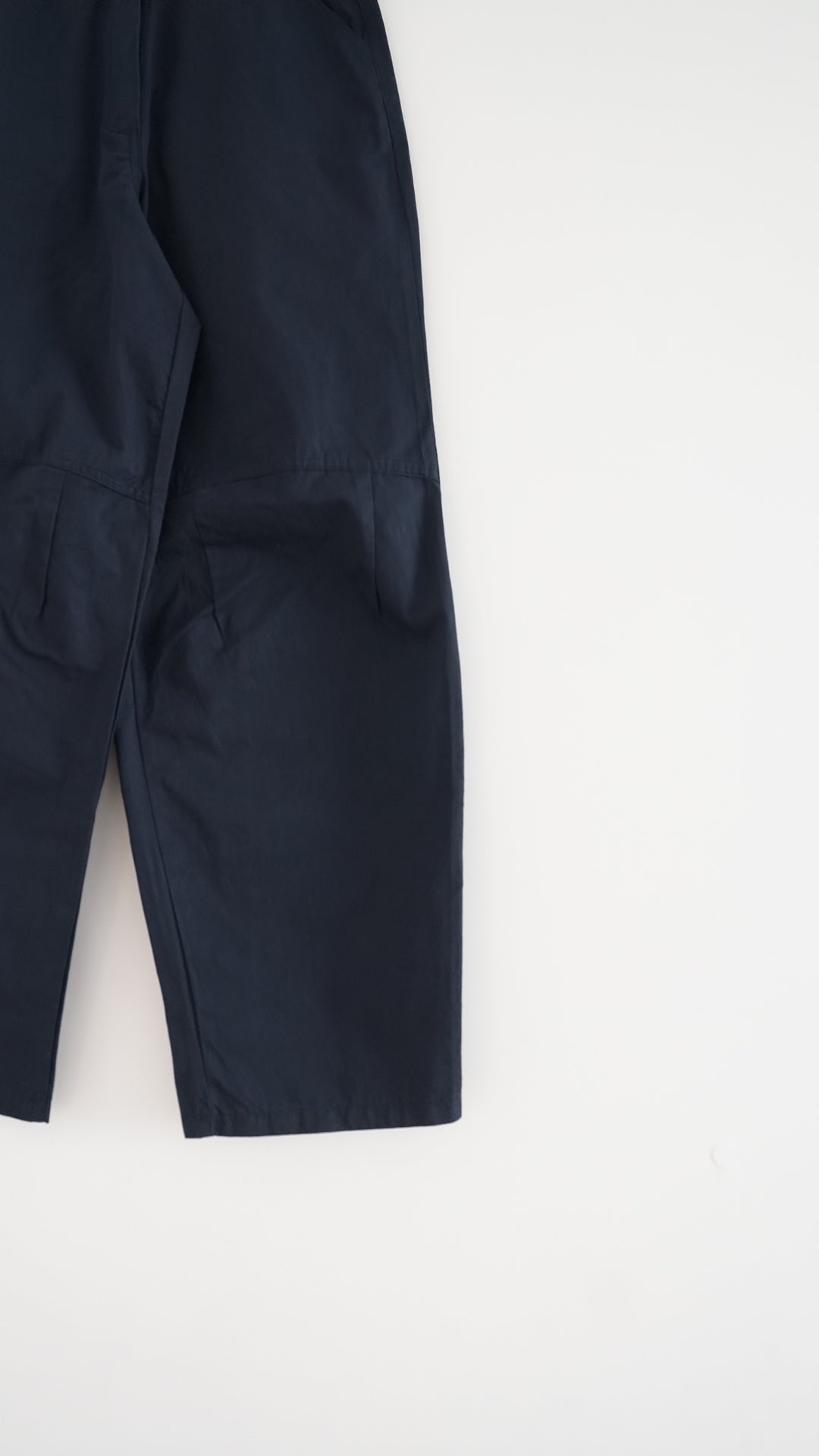 gemma barrel-leg pants in navy (pre-order)
