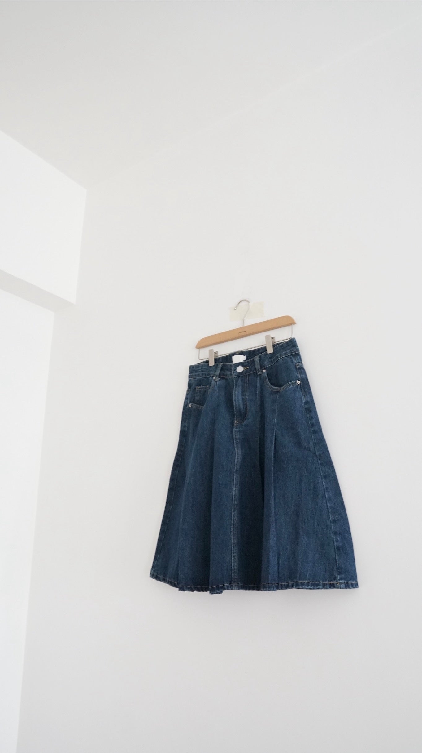 Luca pleated denim skirt  (pre-order)