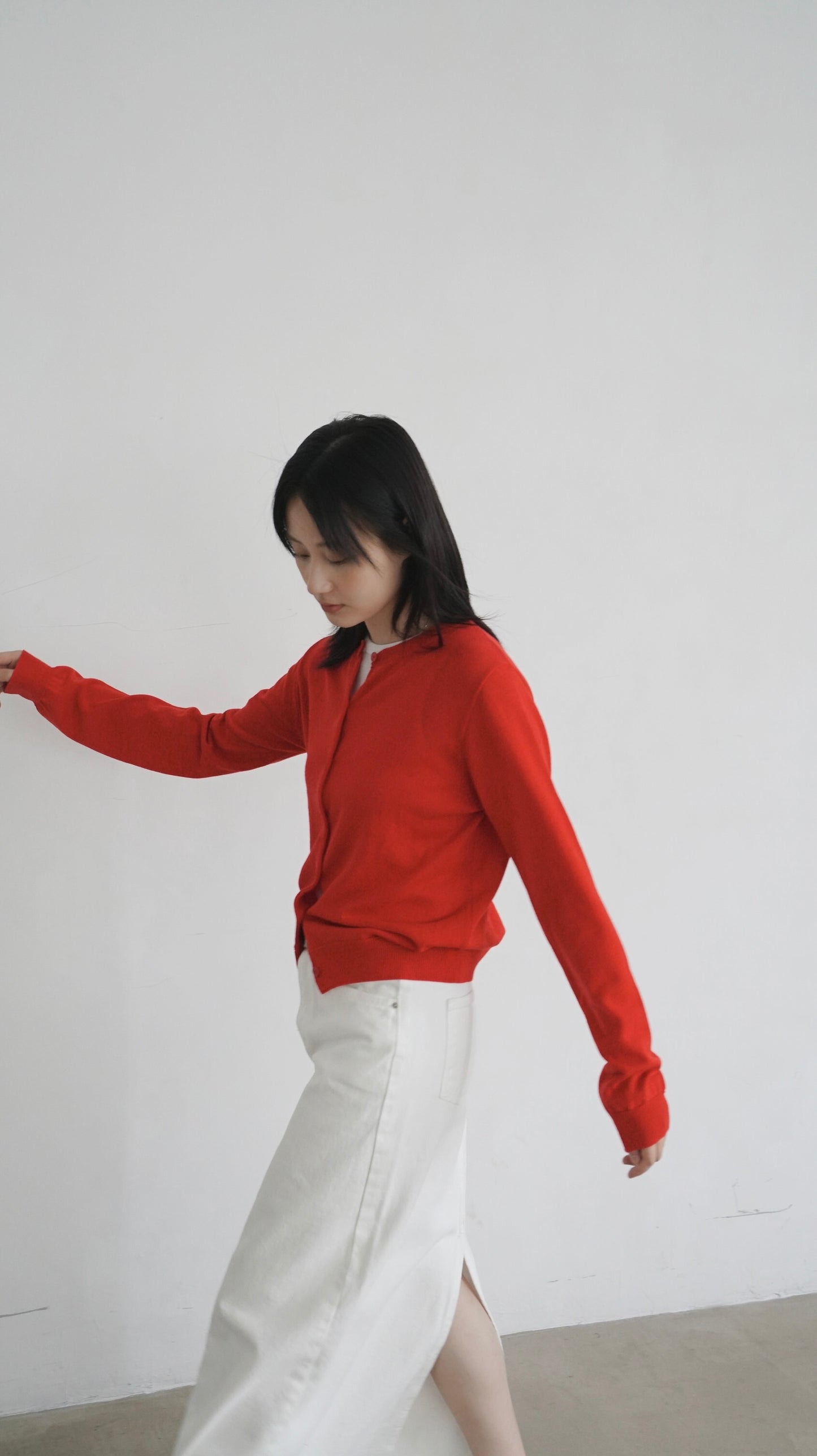 basic cardigan in red (pre-order)