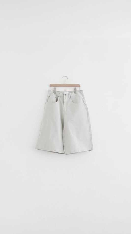 peter textured stripe short in grey (pre-order)