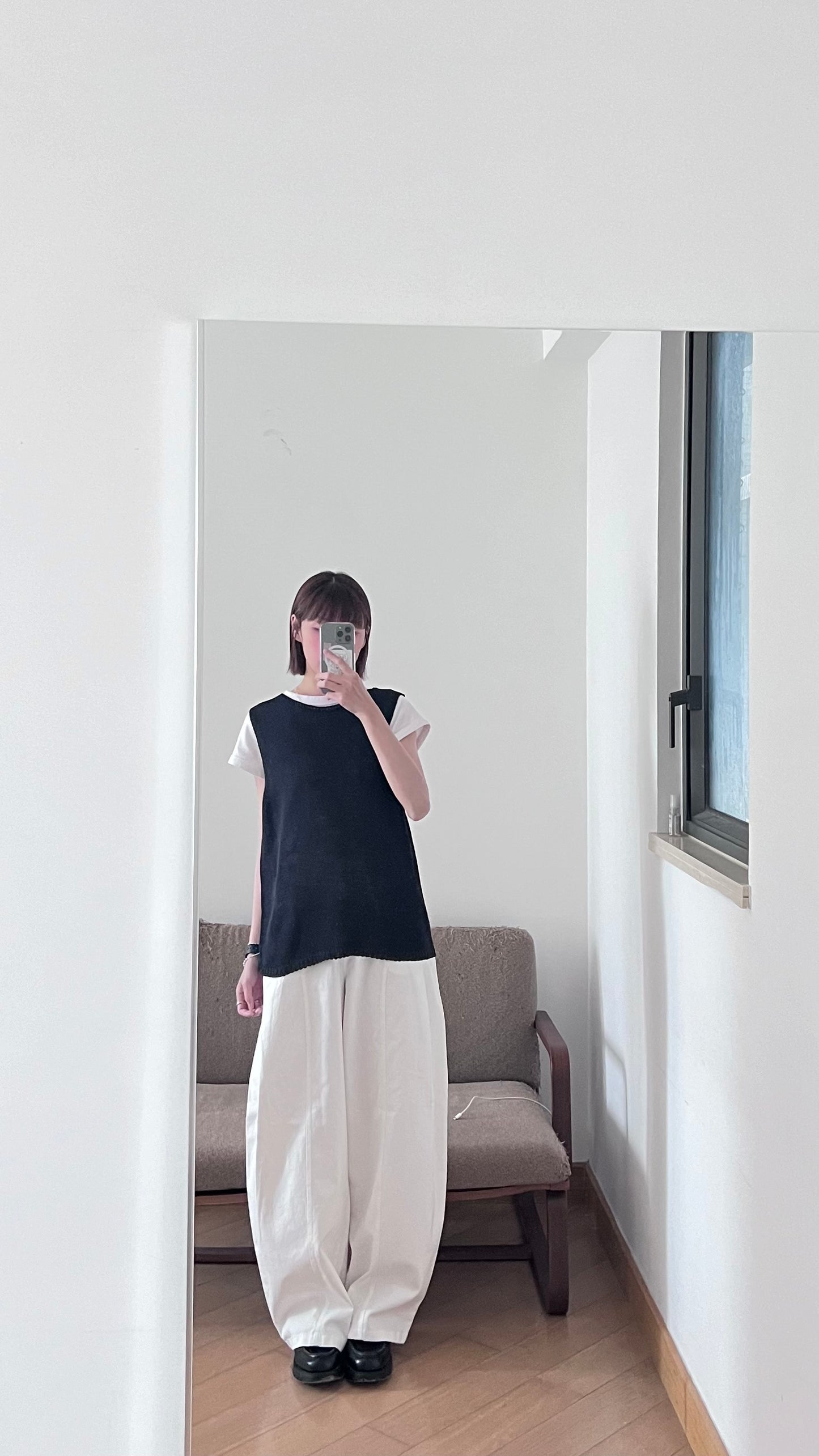 basic u-neck linen top in black (pre-order)