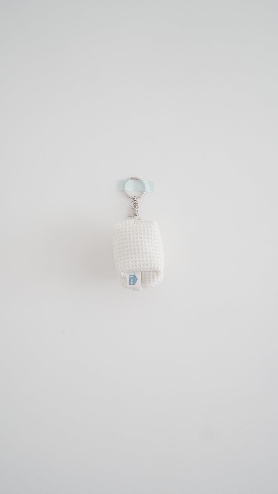 little cube pouch in white waffle (pre-order)