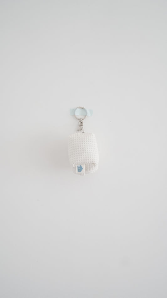 little cube pouch in white waffle (pre-order)