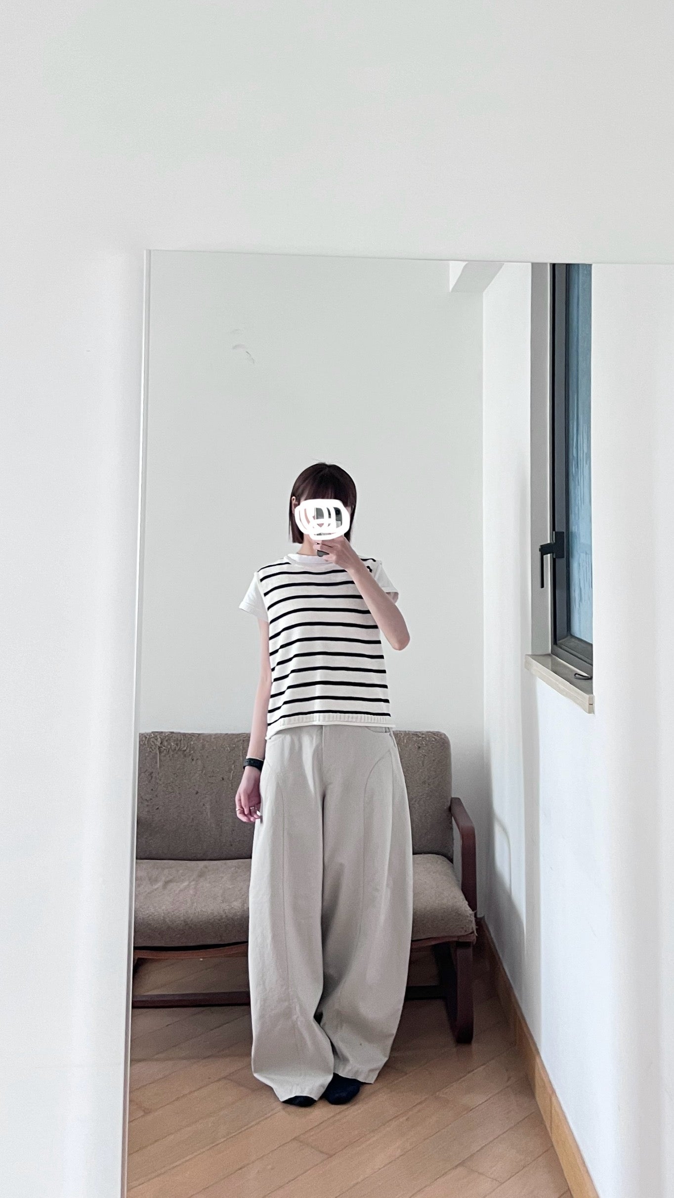 back side button linen vest in ivory (pre-order)