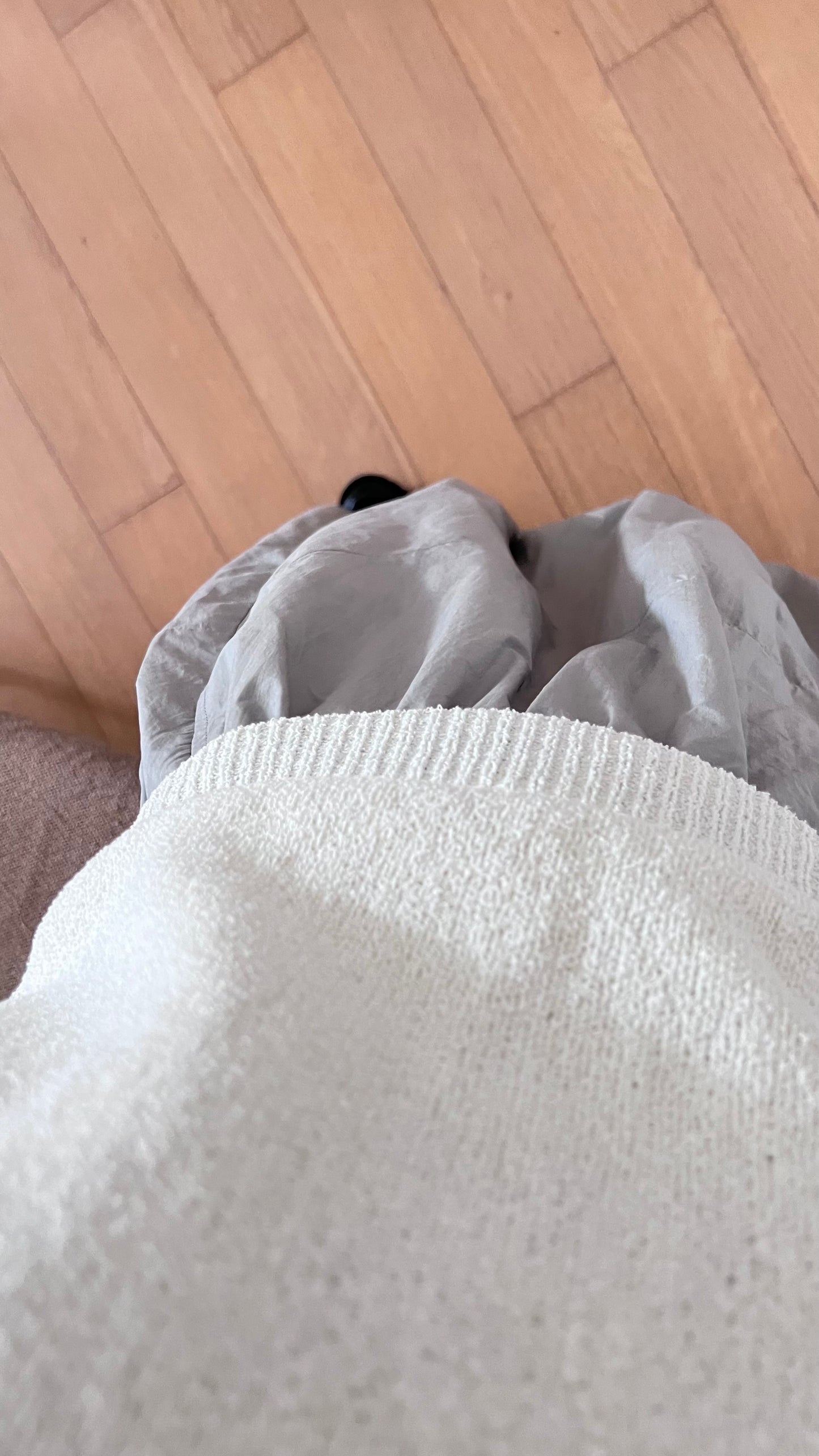 wave hem balloon skirt in light grey (pre-order)