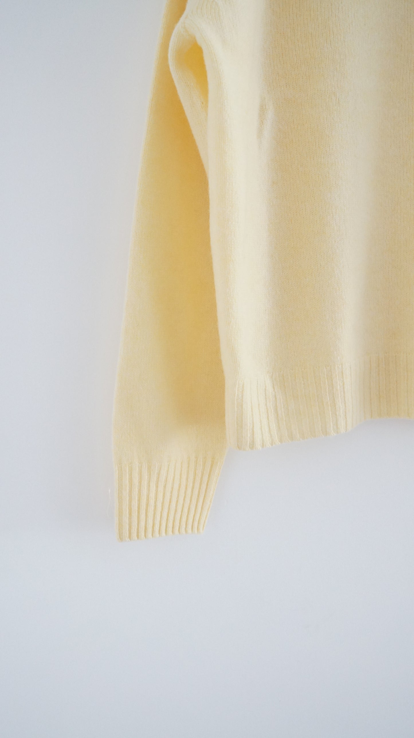 classic wool sweater in lemon ( pre-order )