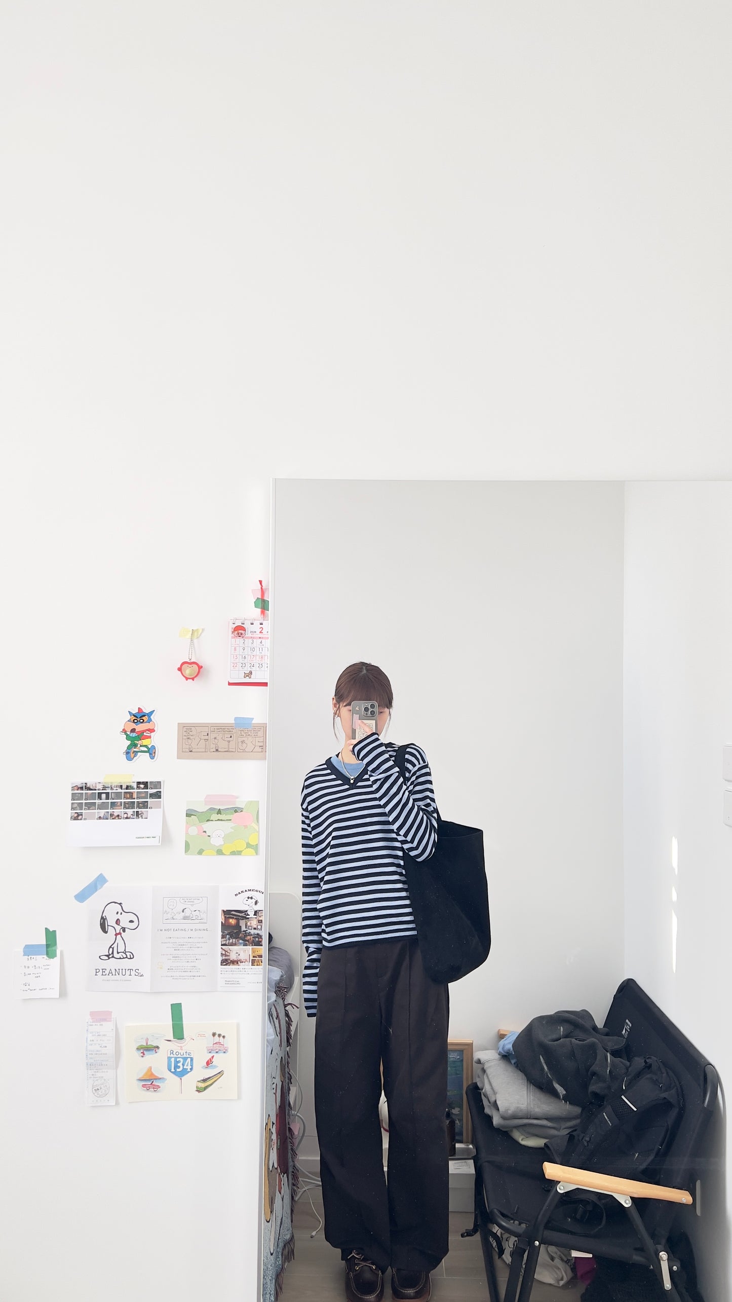 minimalist v-neck striped sweater in navy