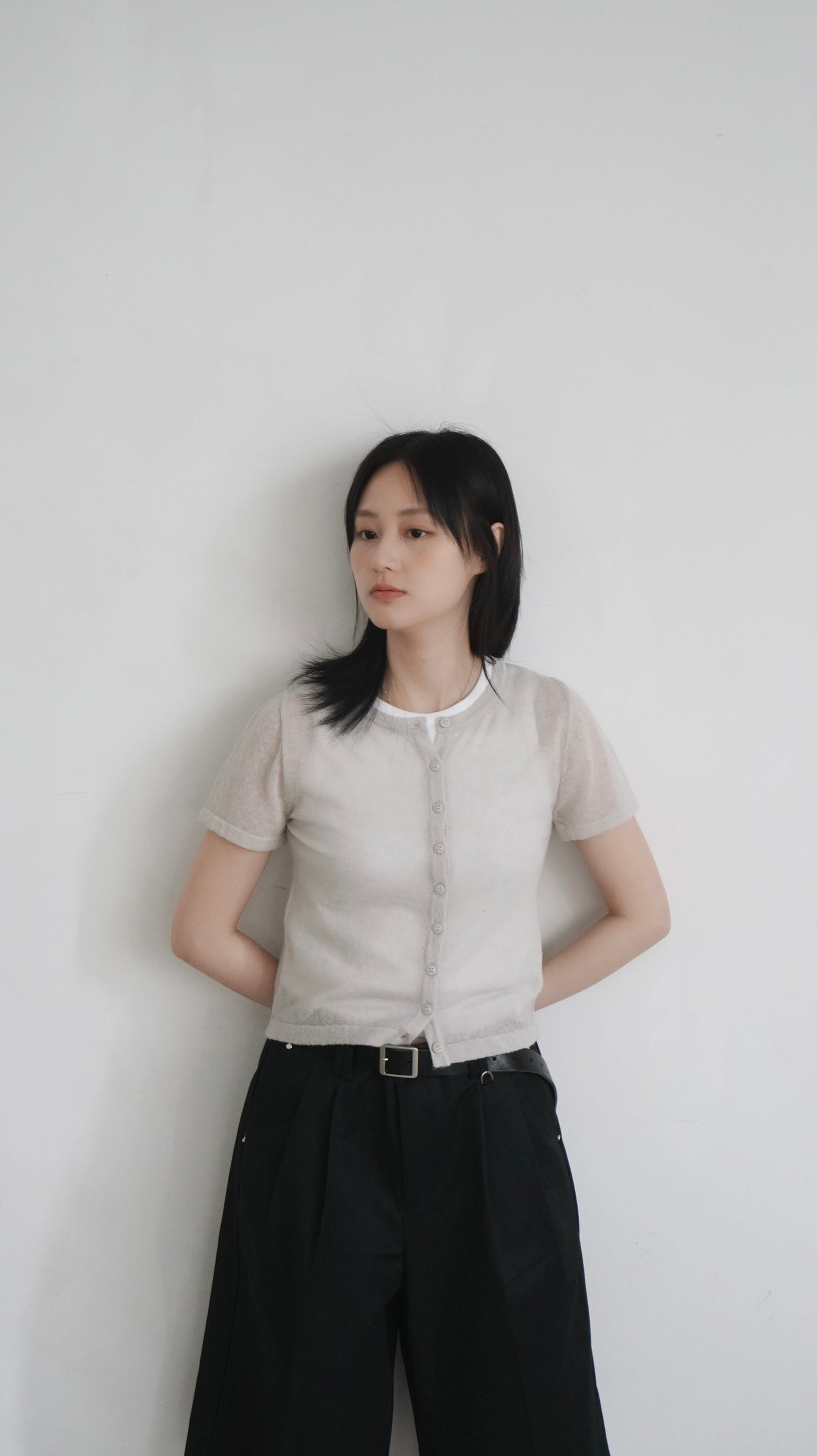 ⭐️ classic minimalist tank top in white (pre-order)(must-have)