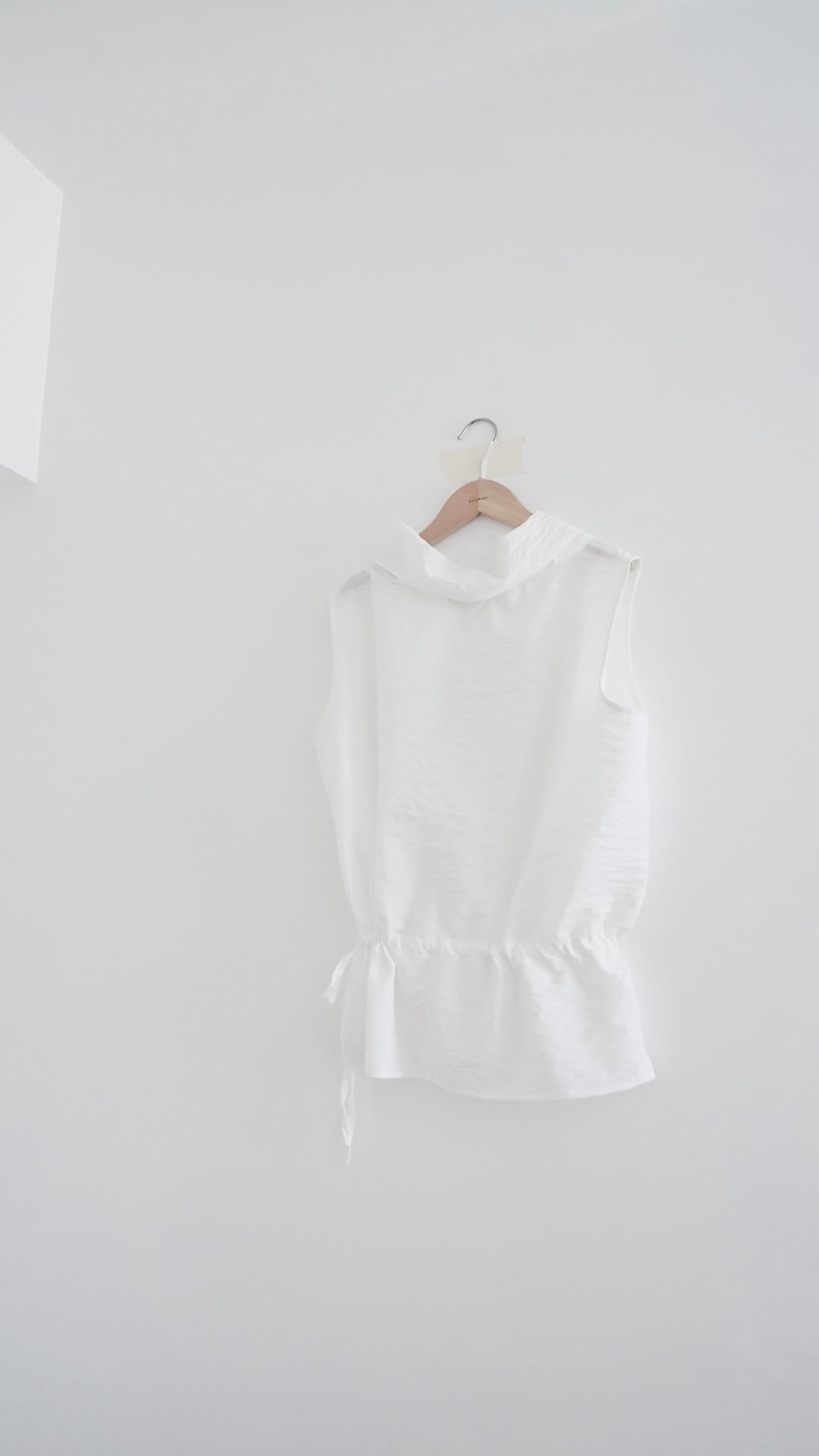 vera twill turtle tops in white (pre-order)