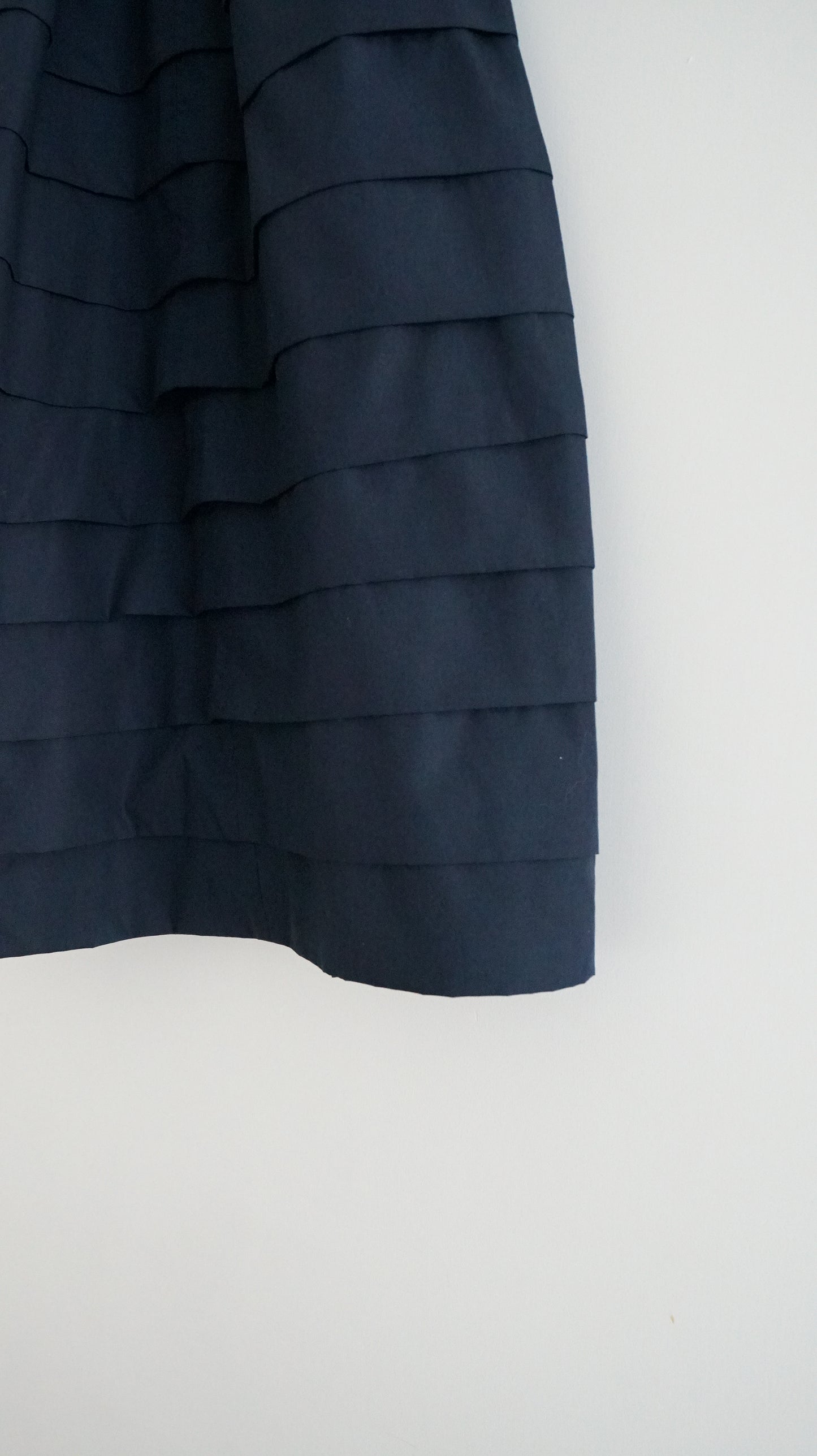 liisa skirt in navy ( pre-order )