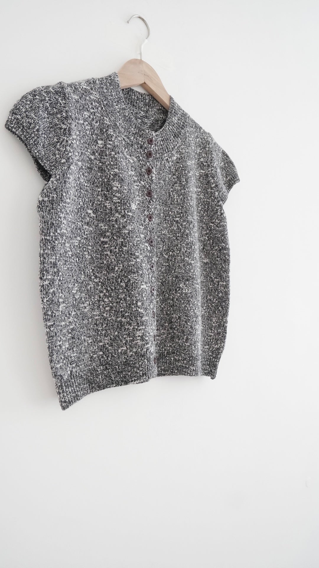 yoru button neck knit top in charcoal (pre-order)