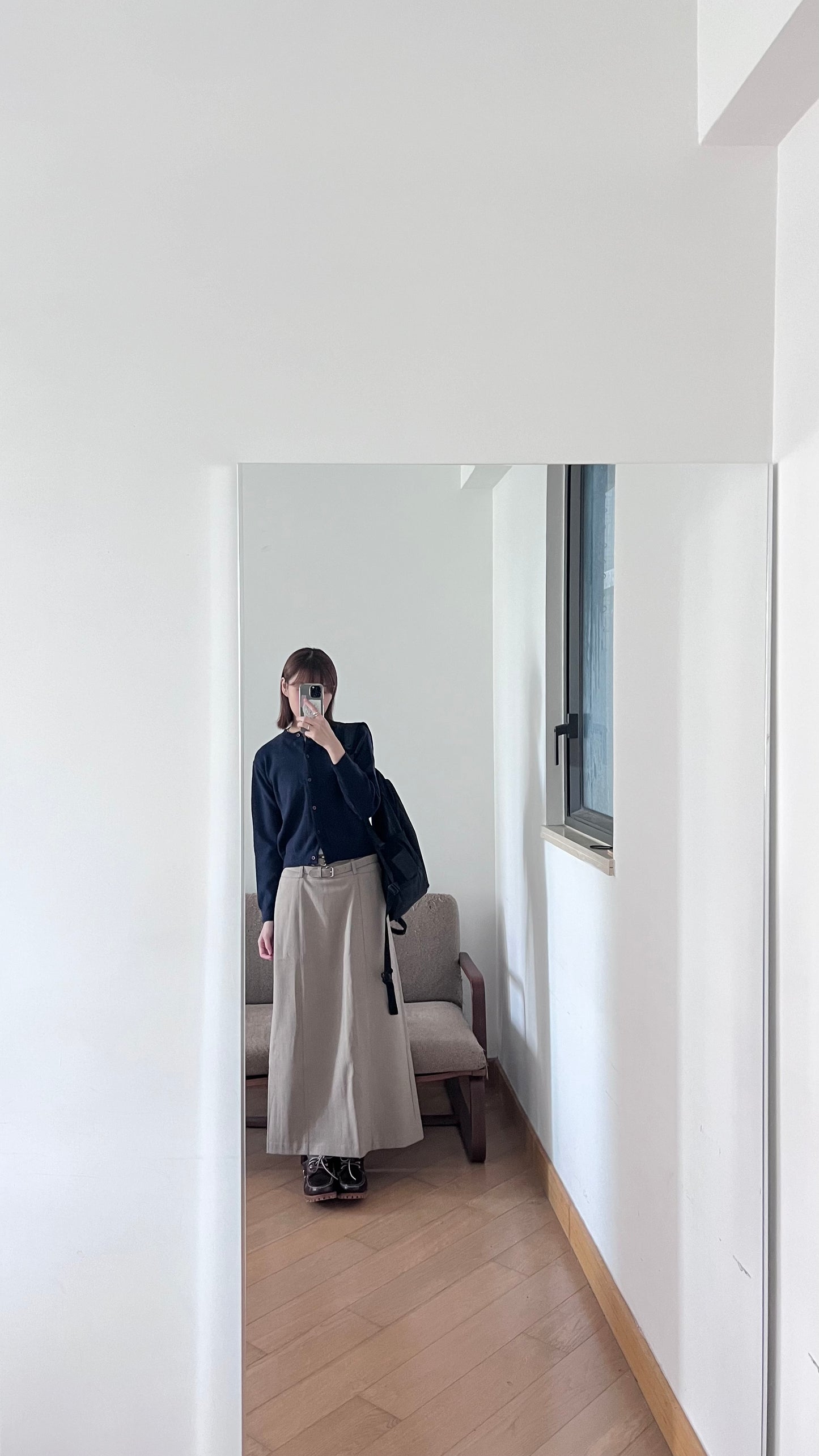 round cardigan in navy
