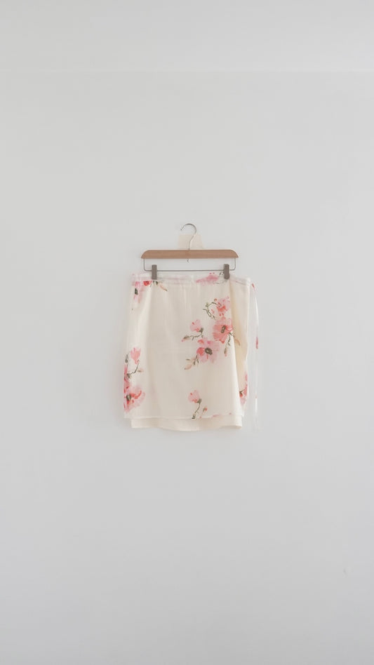 loria floral garden midi skirt in red (pre-order)