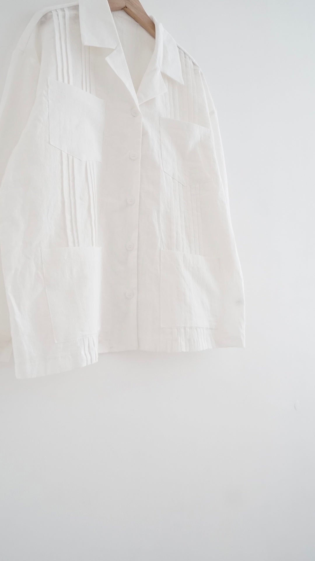 aster tailored linen jacket in white (pre-order)