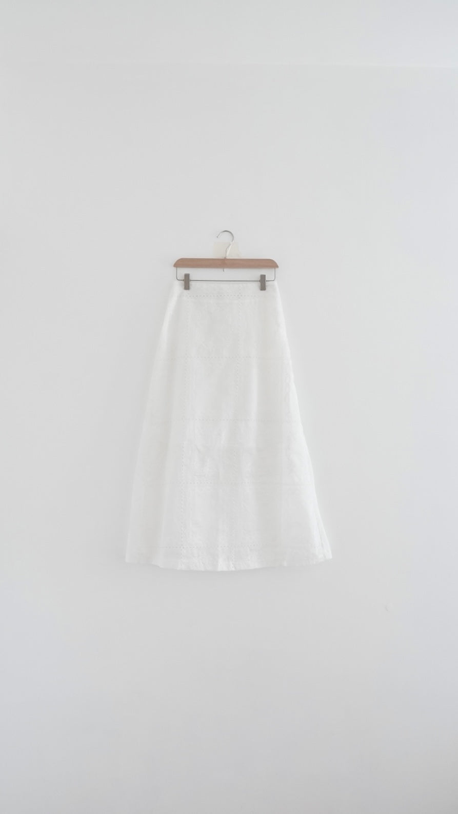 noir french romantic lace skirt in white (pre-order)