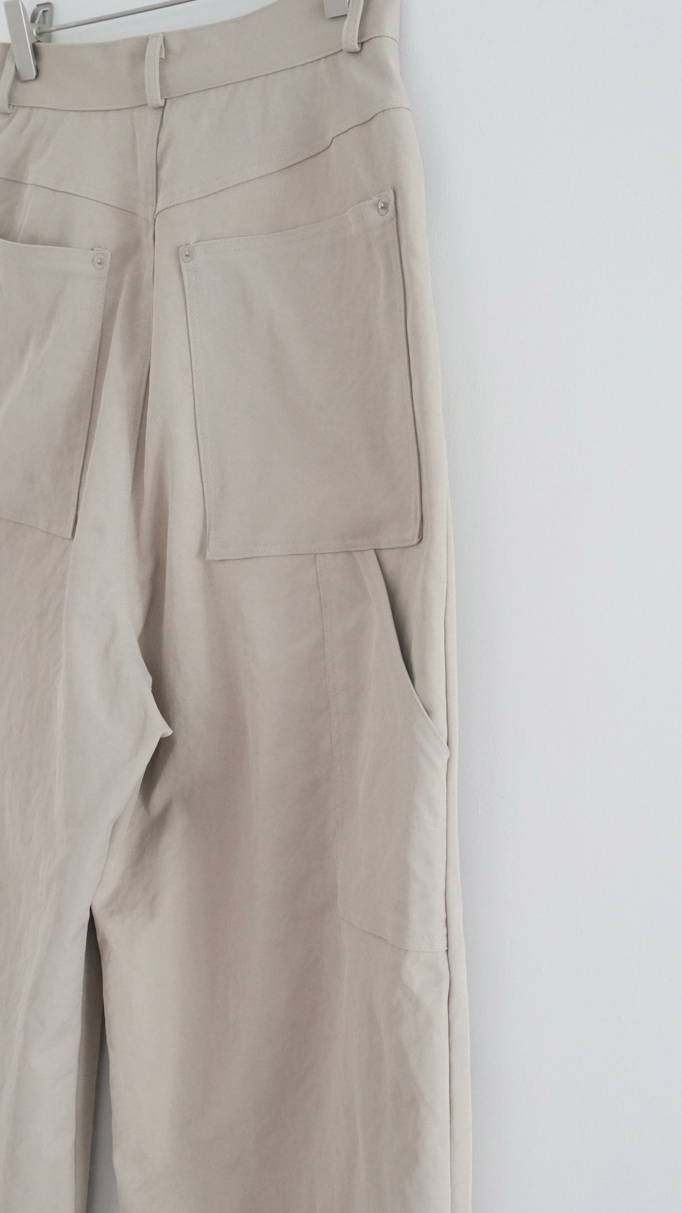 90’s vintage wide worker pants in sand ( pre-order )