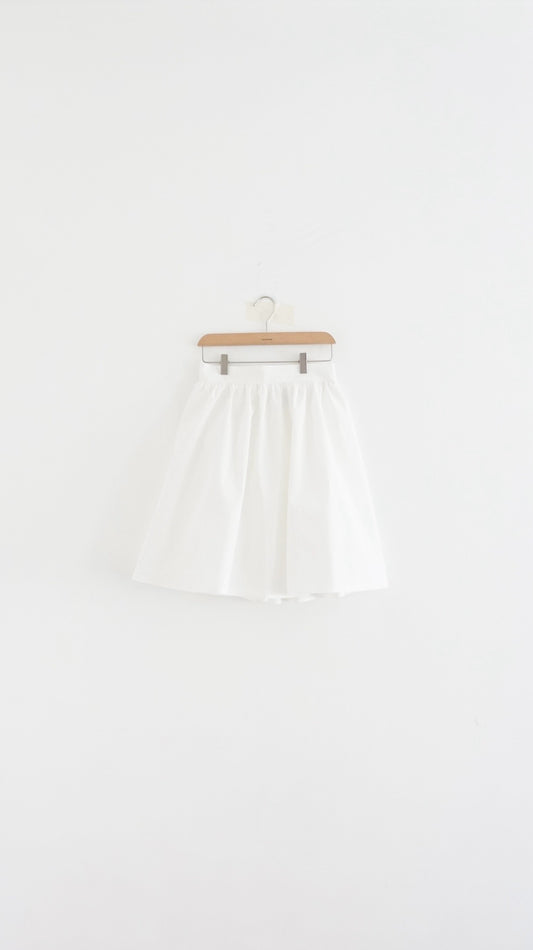 Isla light midi skirt in white (pre-order)