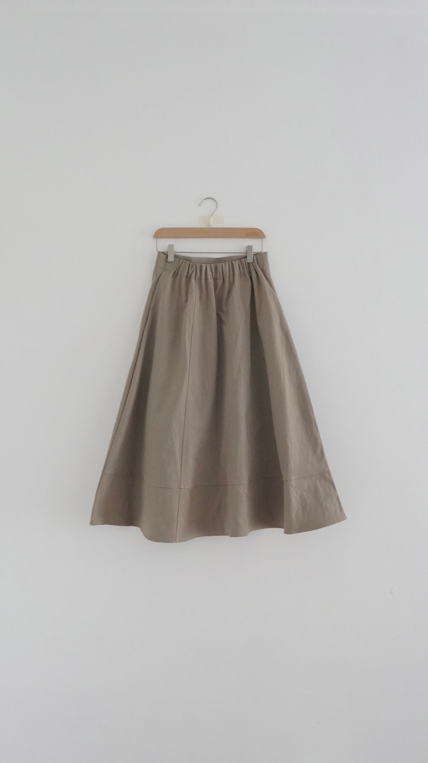 minimalist a-line long skirt in ercu ( pre-order )