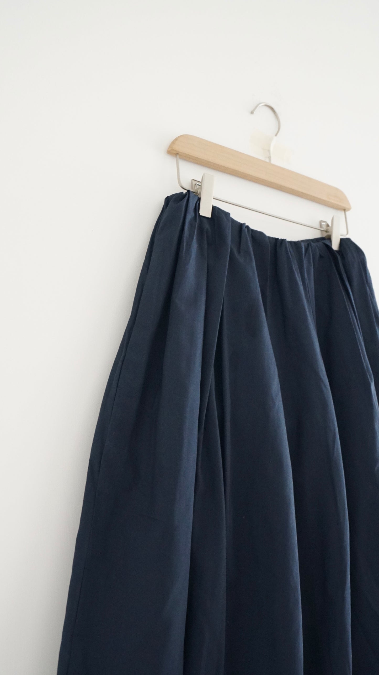 meri skirt in darkest navy ( pre-order )