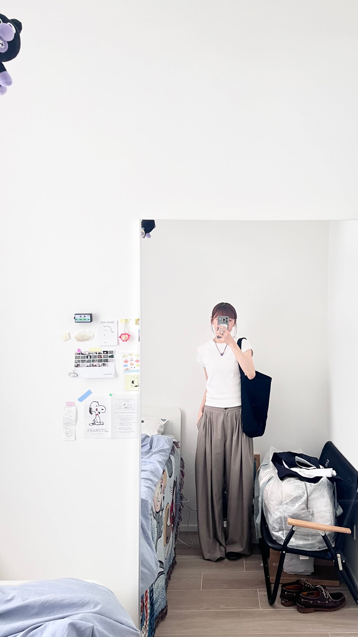 yoru pleated wide-leg trousers in beige (pre-order)
