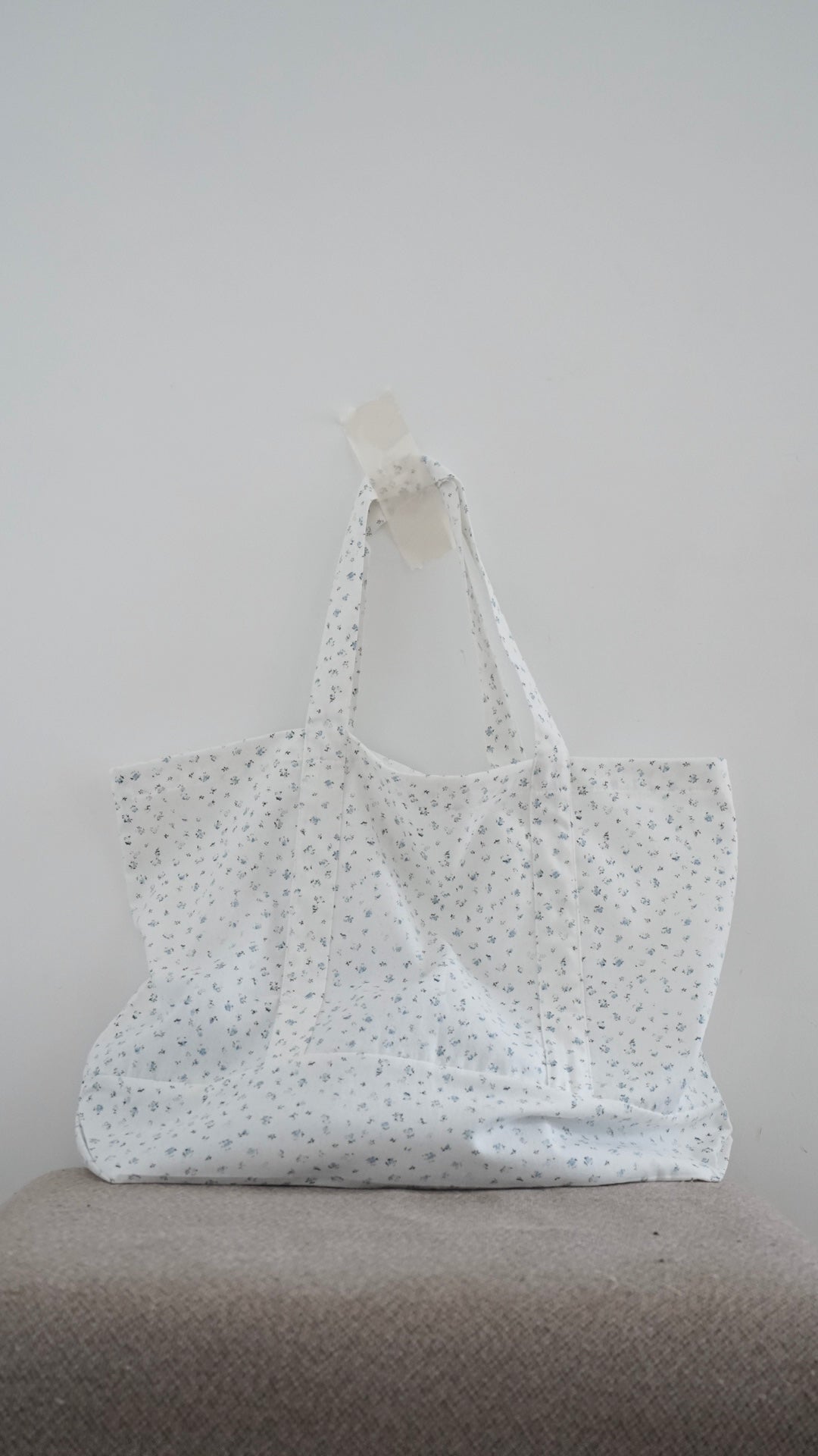 windy tote bag in floral (pre-order)