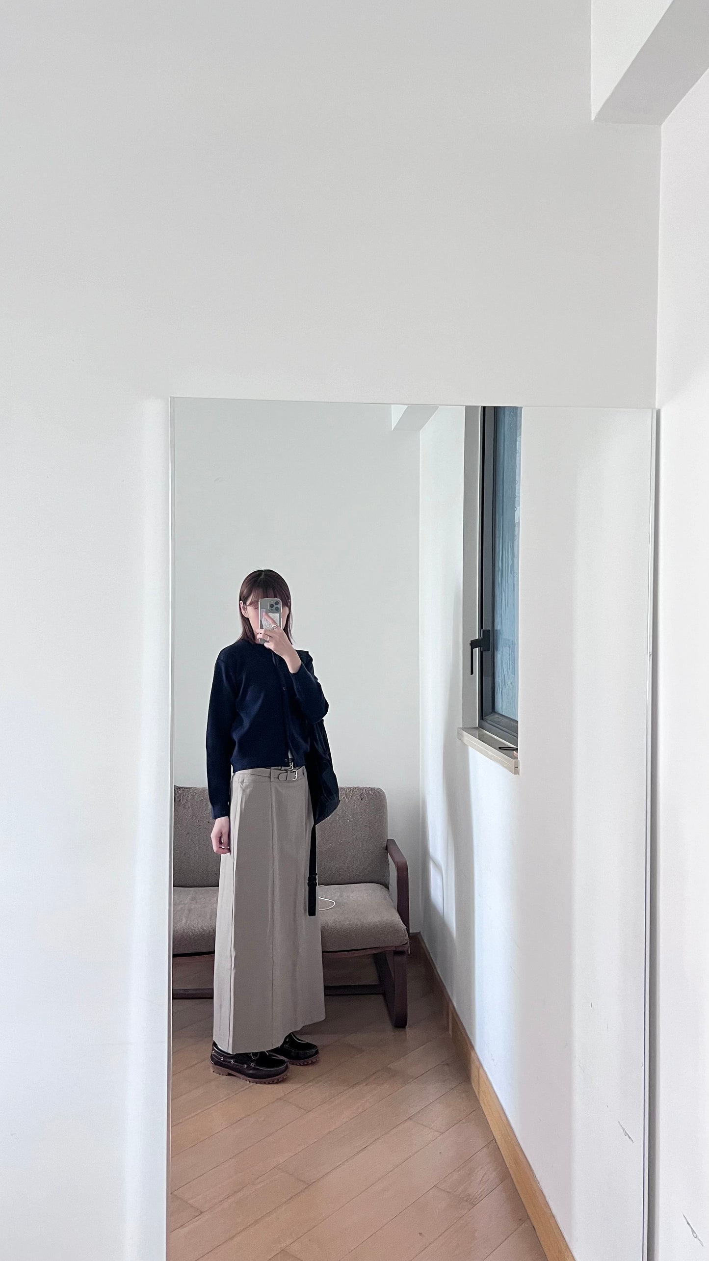 round cardigan in navy