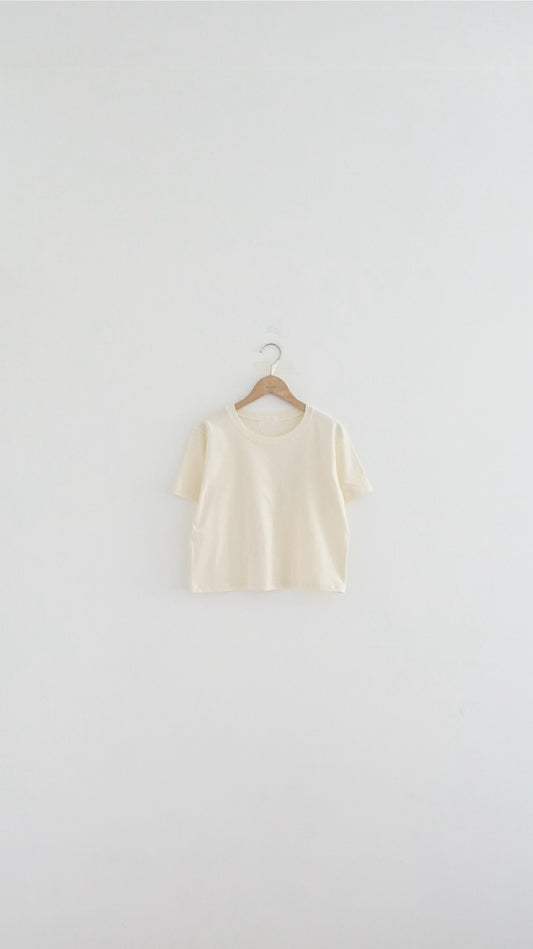 basic tee in butter