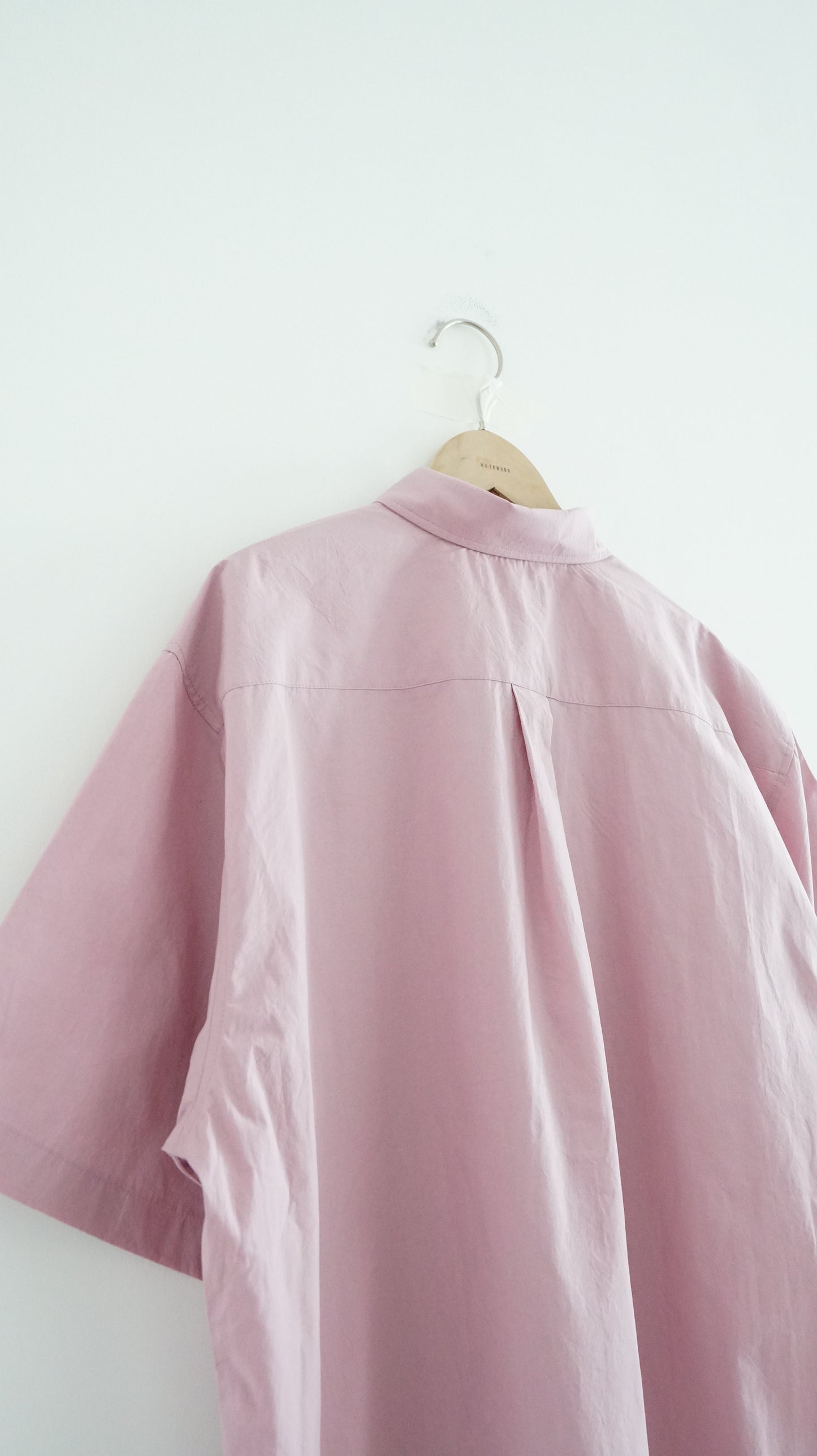 loose short sleeve shirt in pink flambe