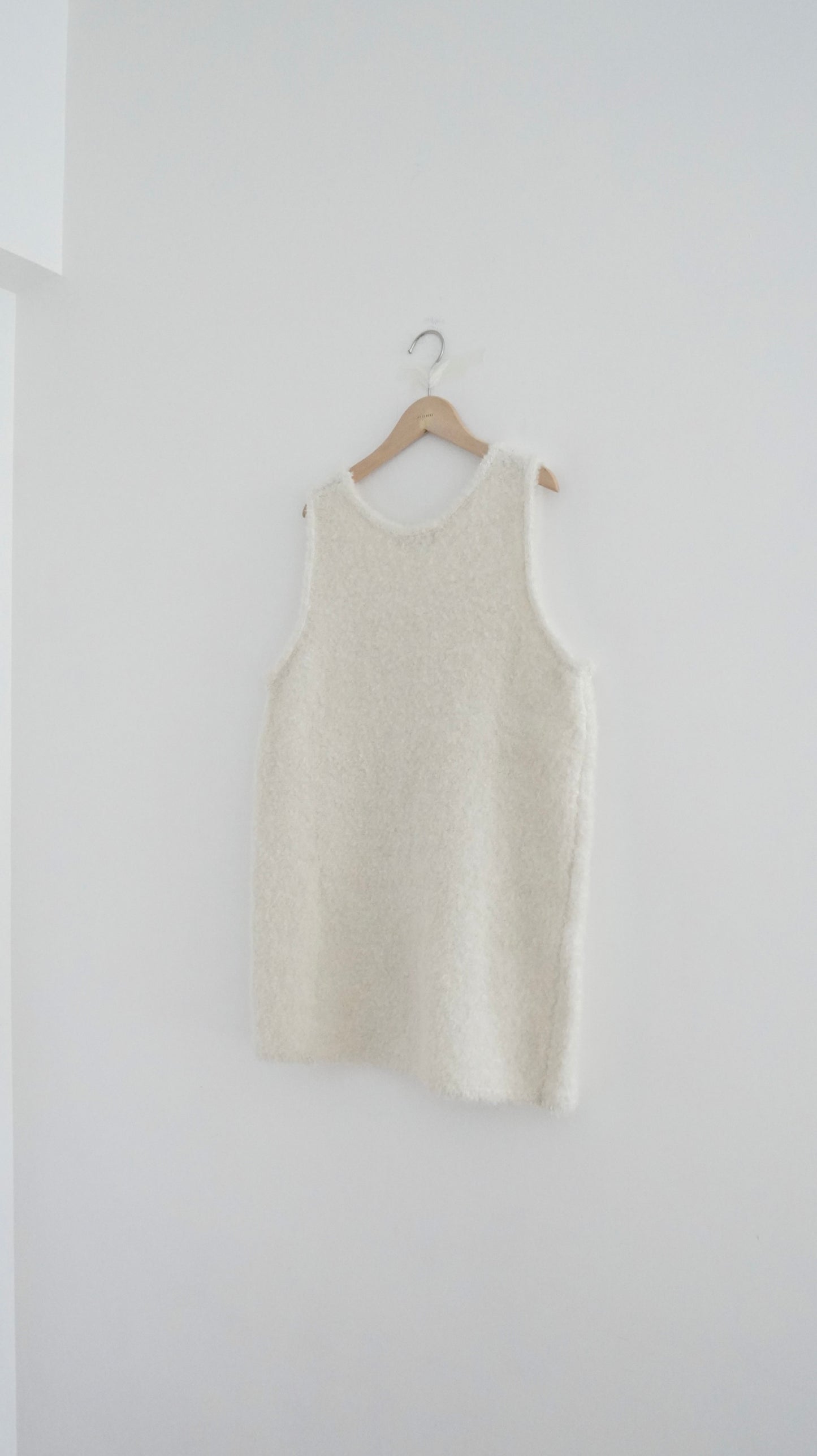 meeh winter long vest in ivory (pre-order)