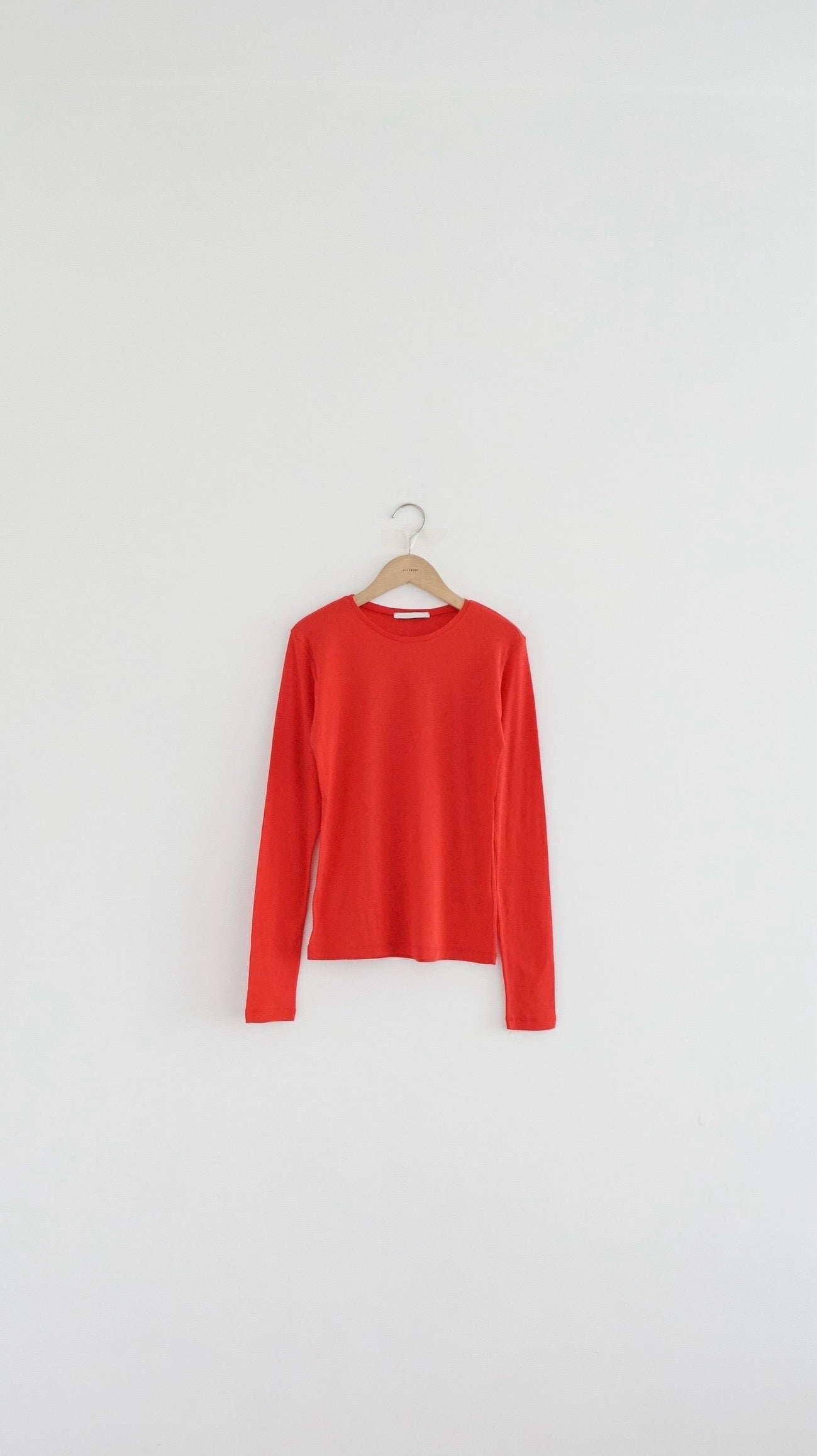 soft layering inner in red (pre-order)