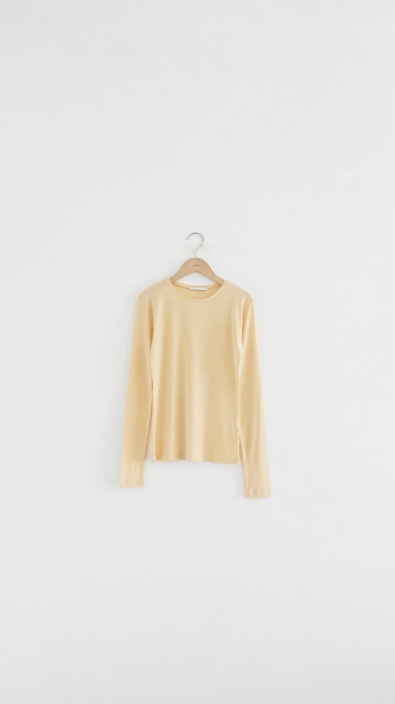 soft layering inner in pale lemon yellow  (pre-order)