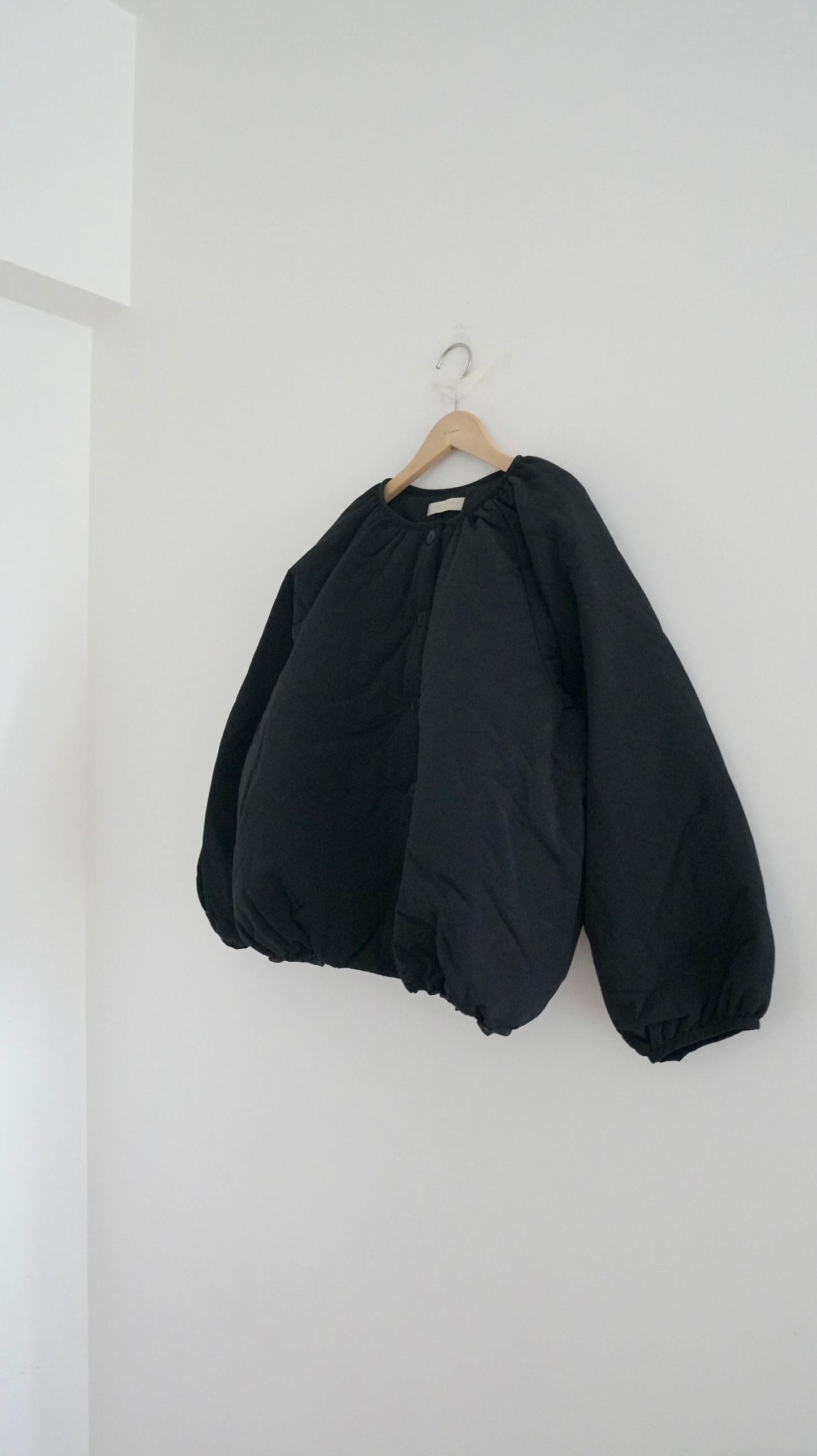 the cutest fluffy jacket in black (pre-order)