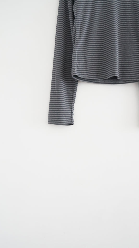 striped soft fit tee in grey (pre-order)