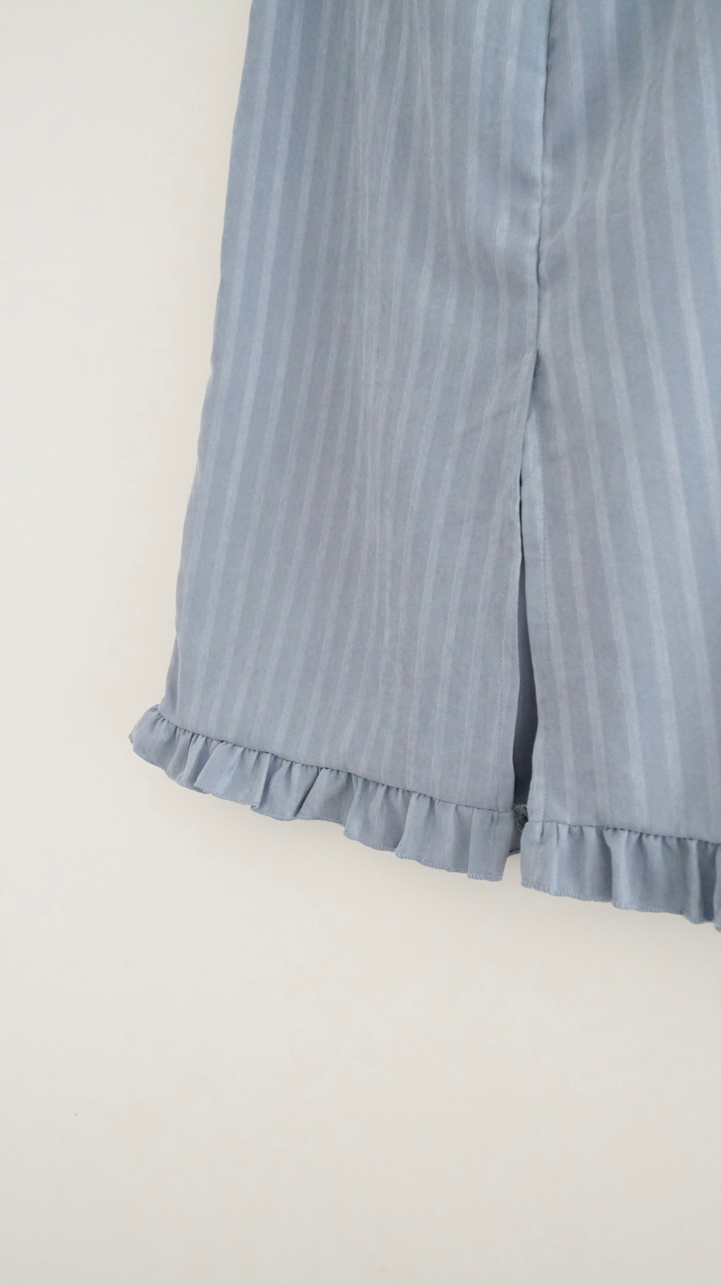 ruffles pleated knee-length striped skirt in baby-blue