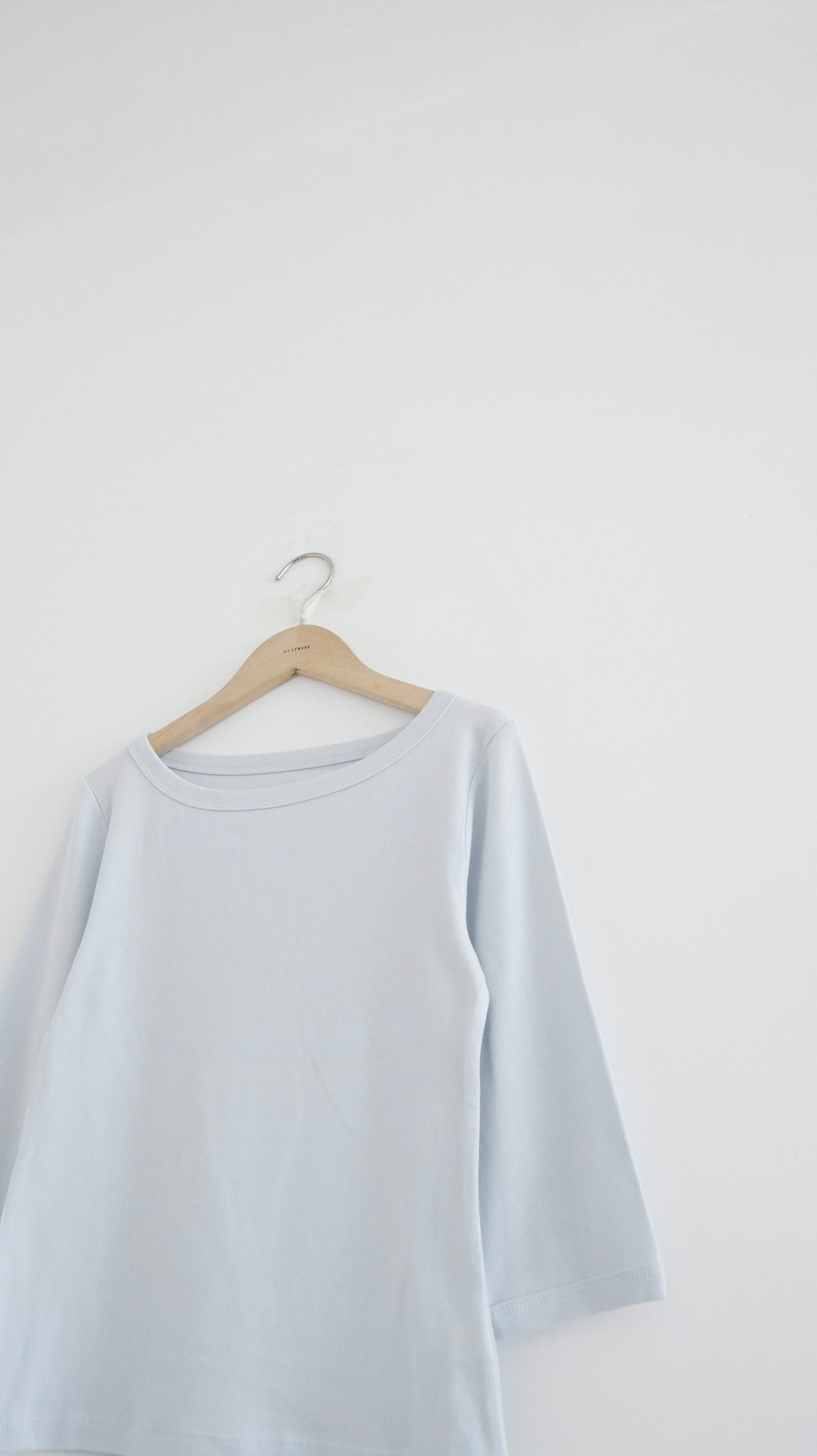 everyday mid-sleeve tee in baby-blue