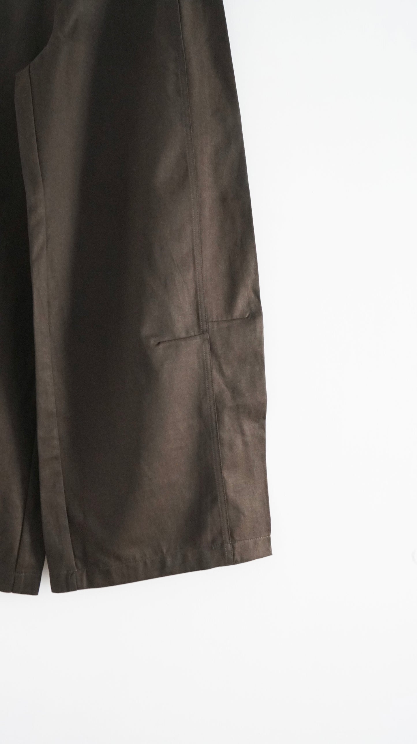 sculpted cocoon pants in brown (pre-order) （✨FPS PAYMENT)