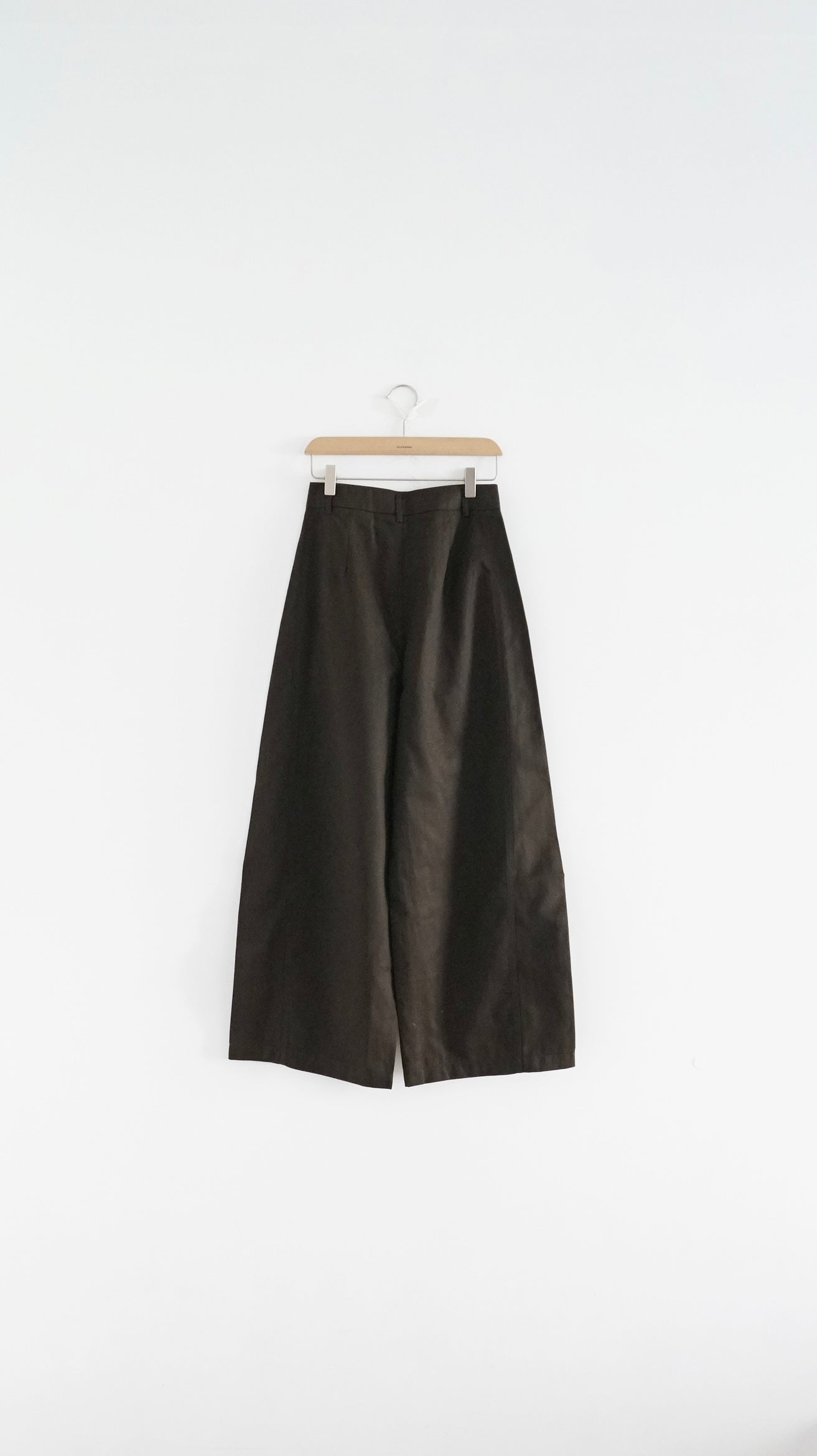 sculpted cocoon pants in brown (pre-order) （✨FPS PAYMENT)