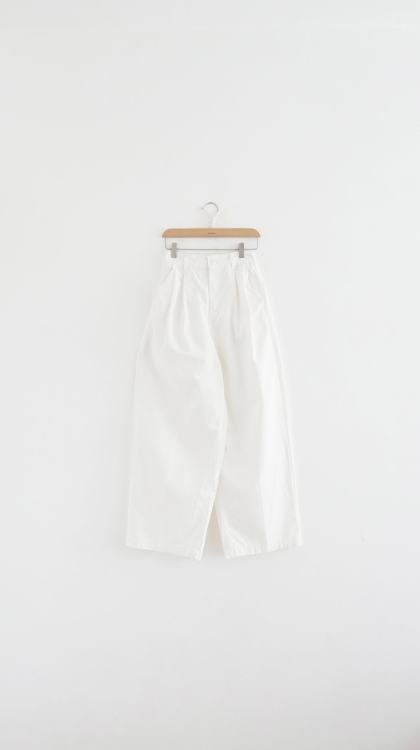 cocoon pleat trousers in white (pre-order)