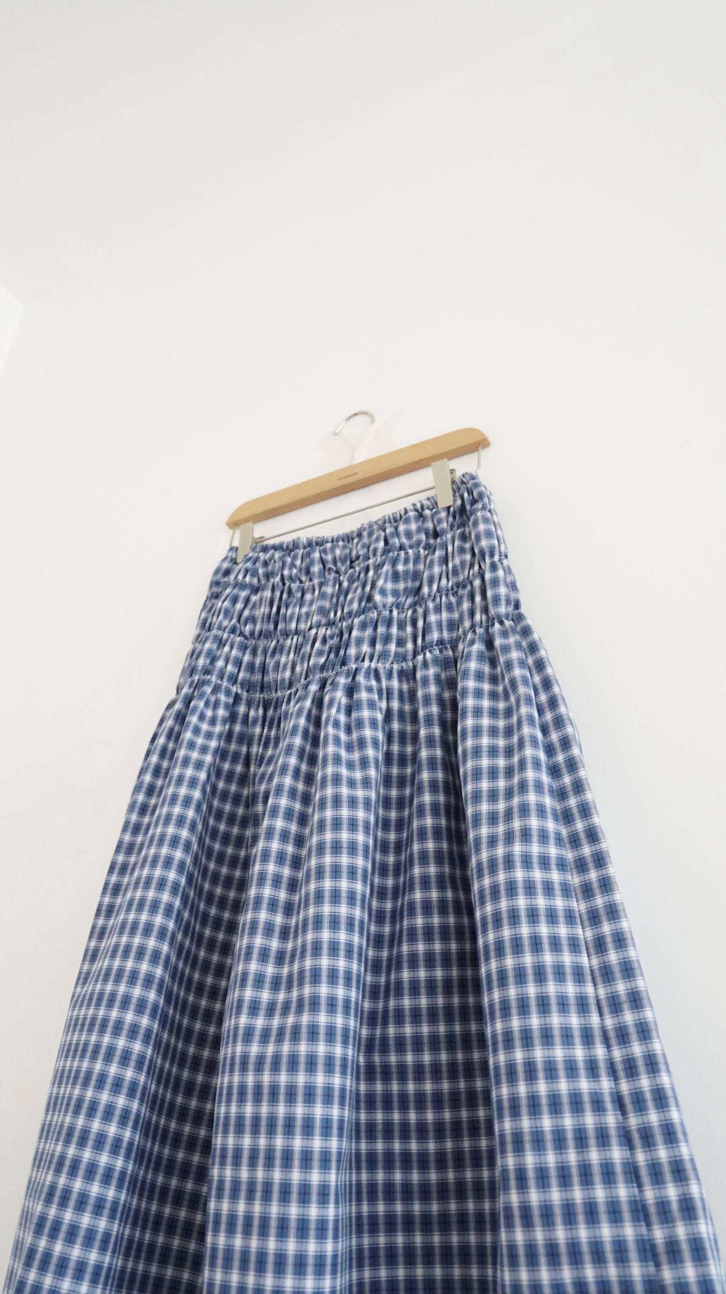 gathered check skirt in blue (pre-order)
