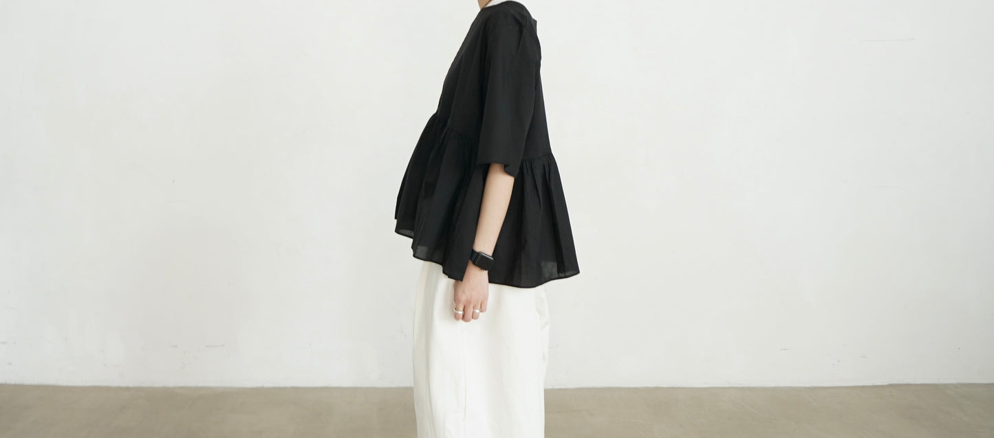 square grace blouse in black (pre-order)