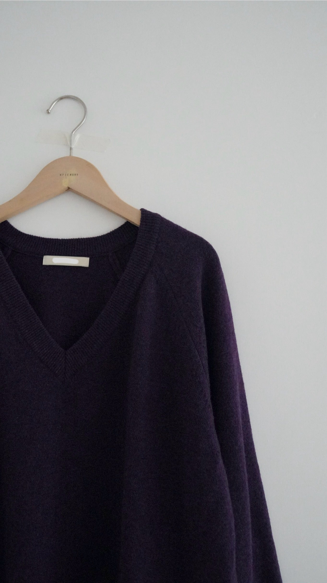 v-neck wool top in purple (pre-order)